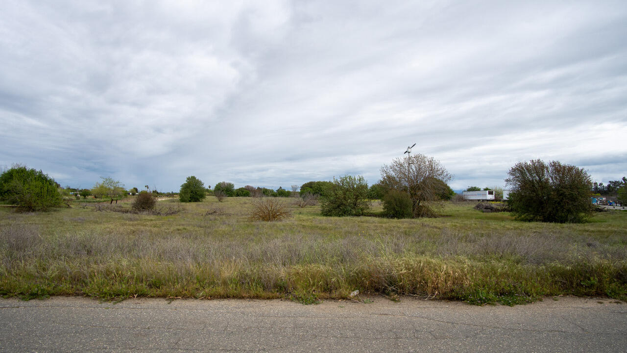 0 Ave 92, Terra Bella, CA 93270