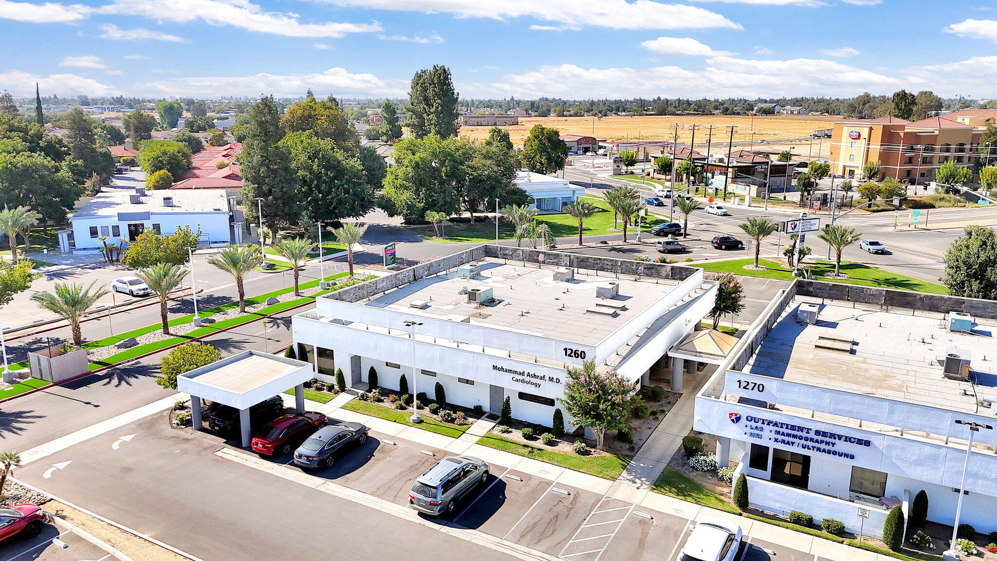 1206 E Almond Ave, Madera, CA 93637