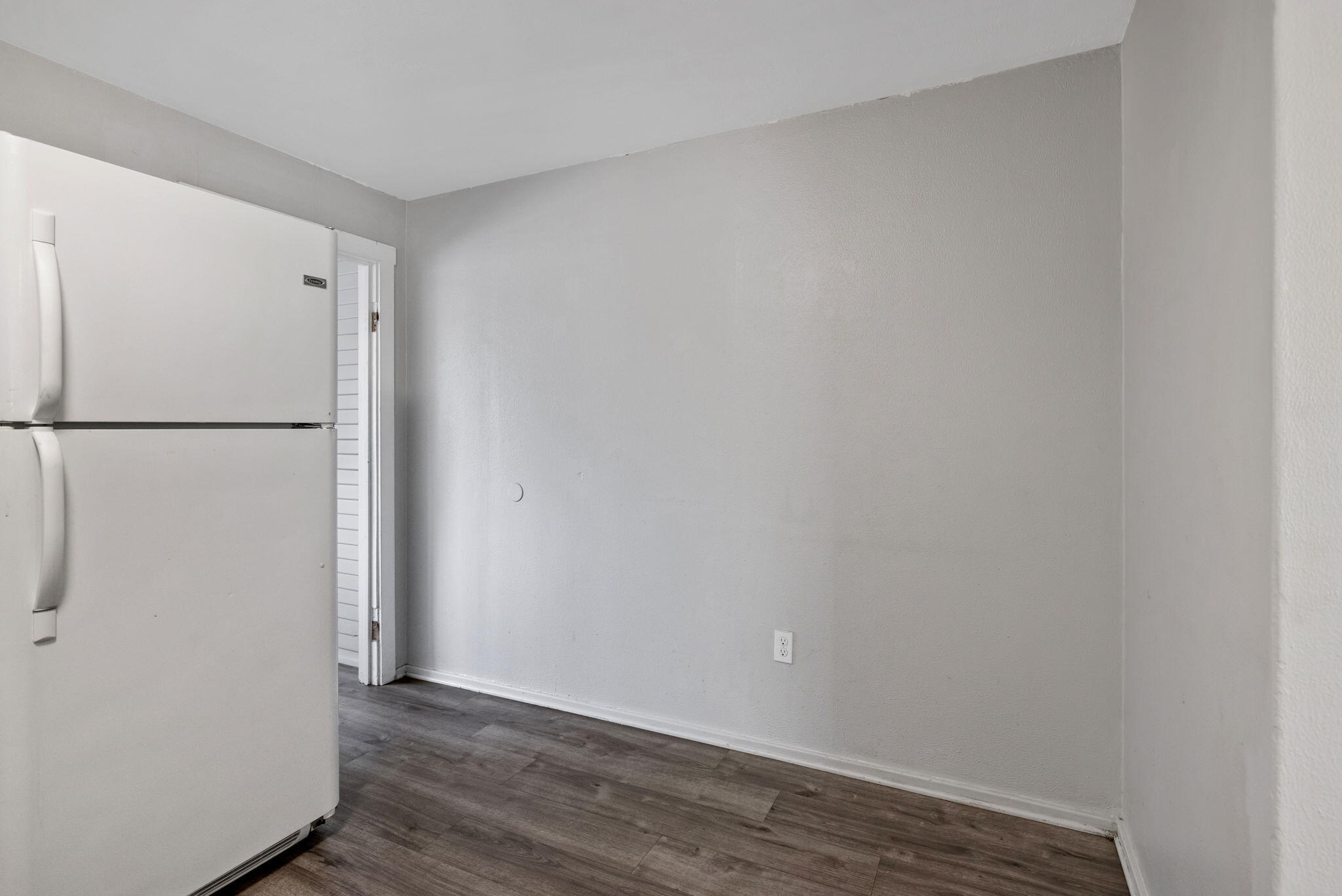 1419 S Crowe St, Visalia, CA 93277