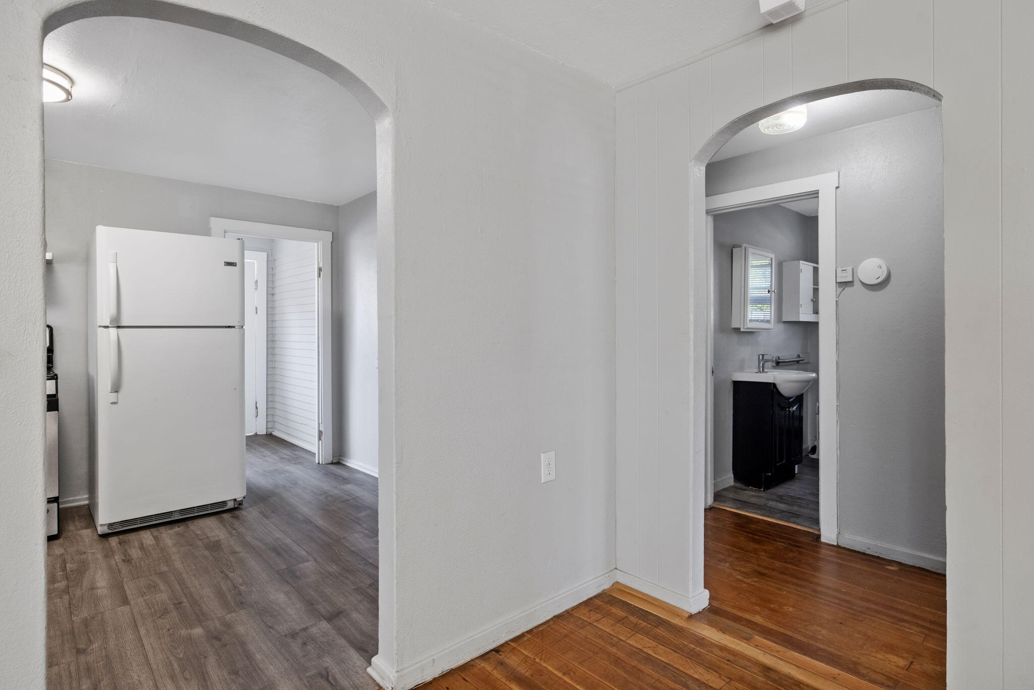 1419 S Crowe St, Visalia, CA 93277