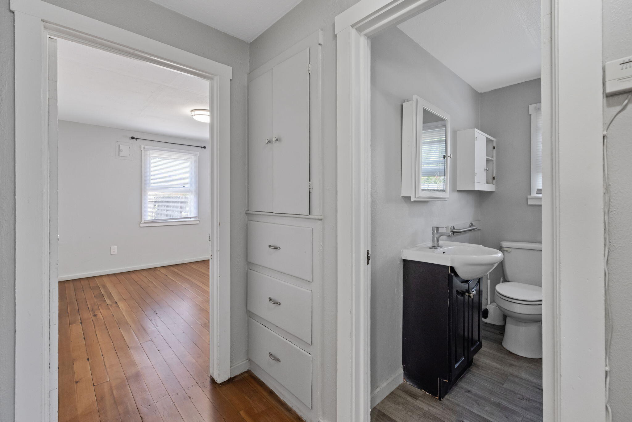 1419 S Crowe St, Visalia, CA 93277