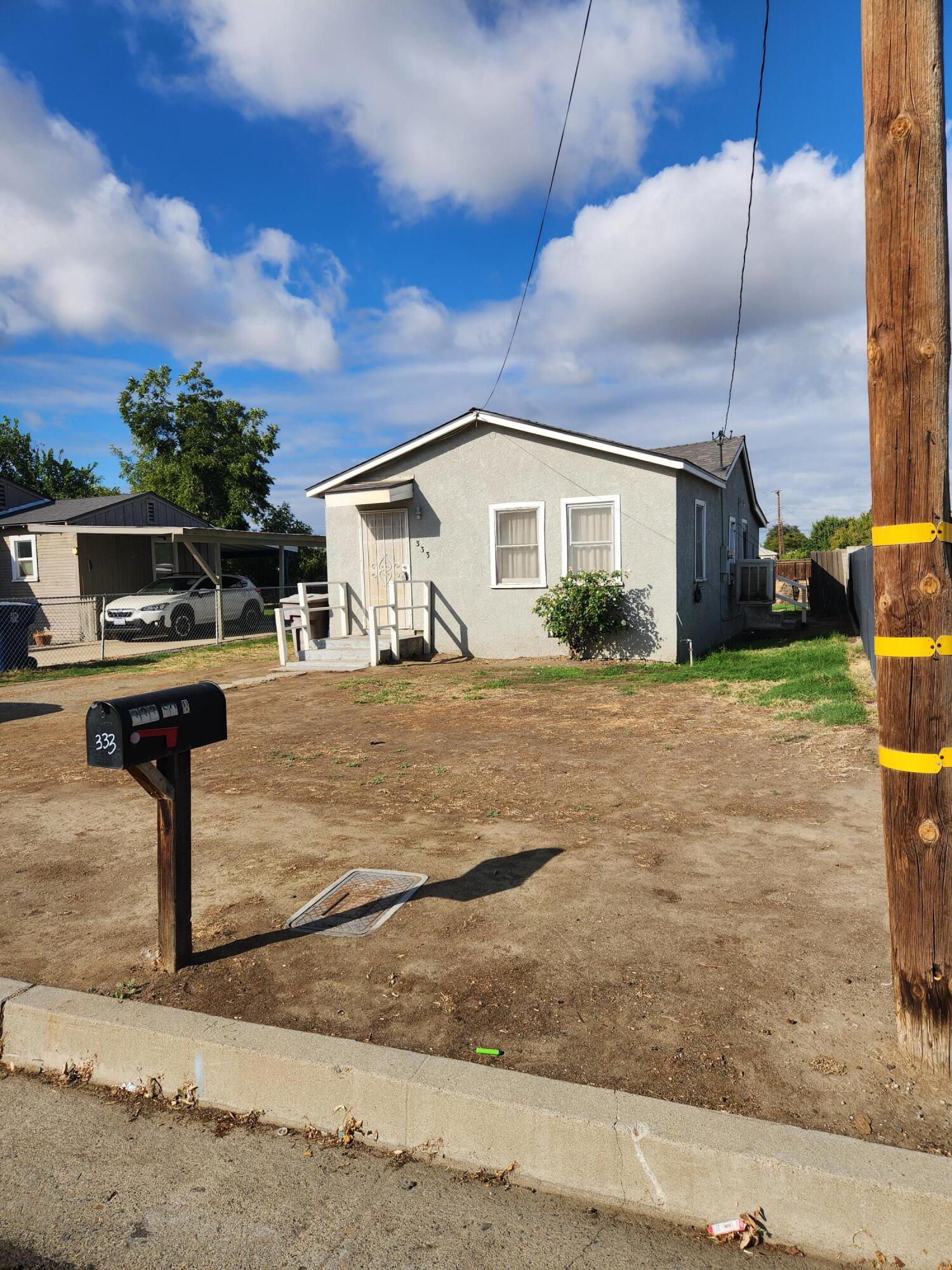 333 S D St, Tulare, CA 93274