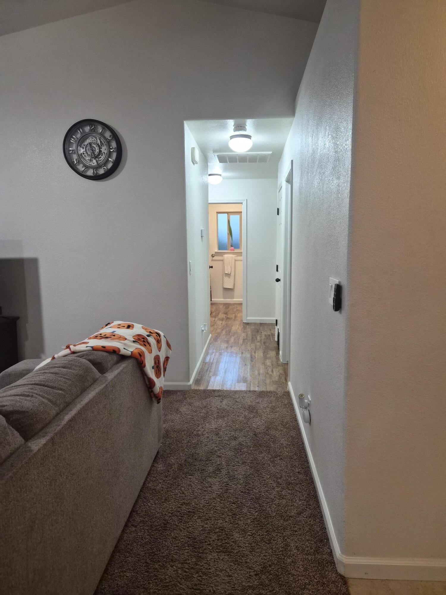 1146 E Buena Vista Ave, Visalia, CA 93292