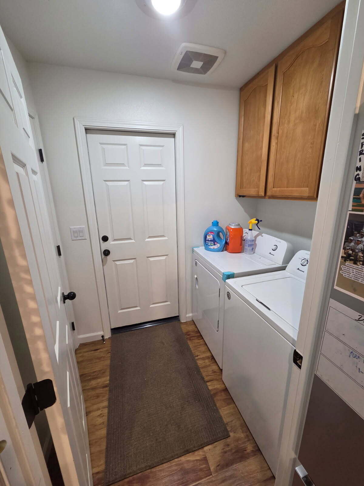 1146 E Buena Vista Ave, Visalia, CA 93292