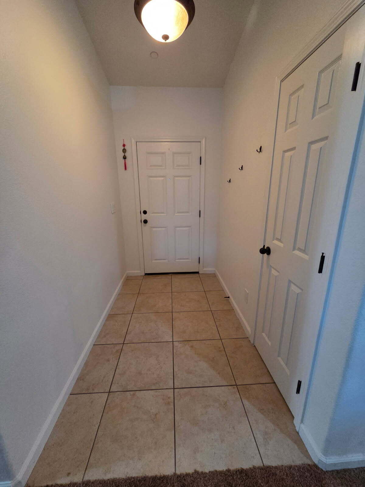 1146 E Buena Vista Ave, Visalia, CA 93292