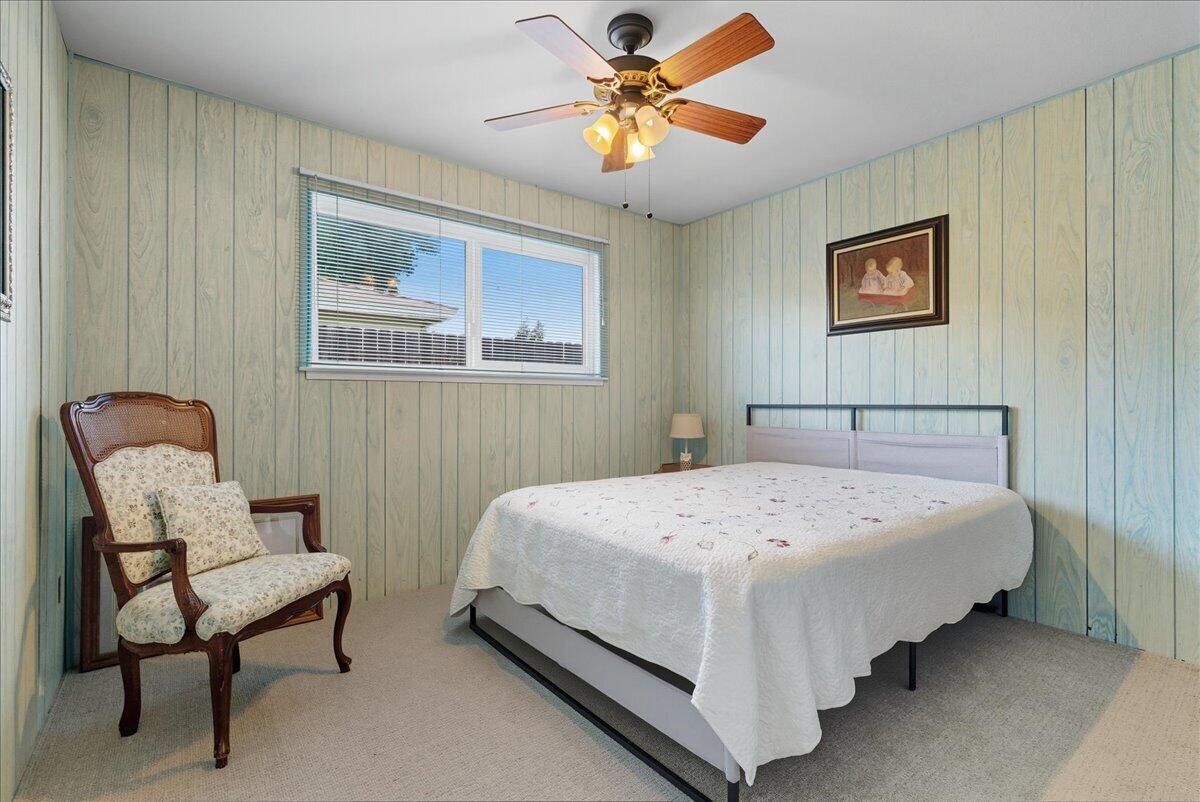 716 S Kazarian St, Tulare, CA 93274