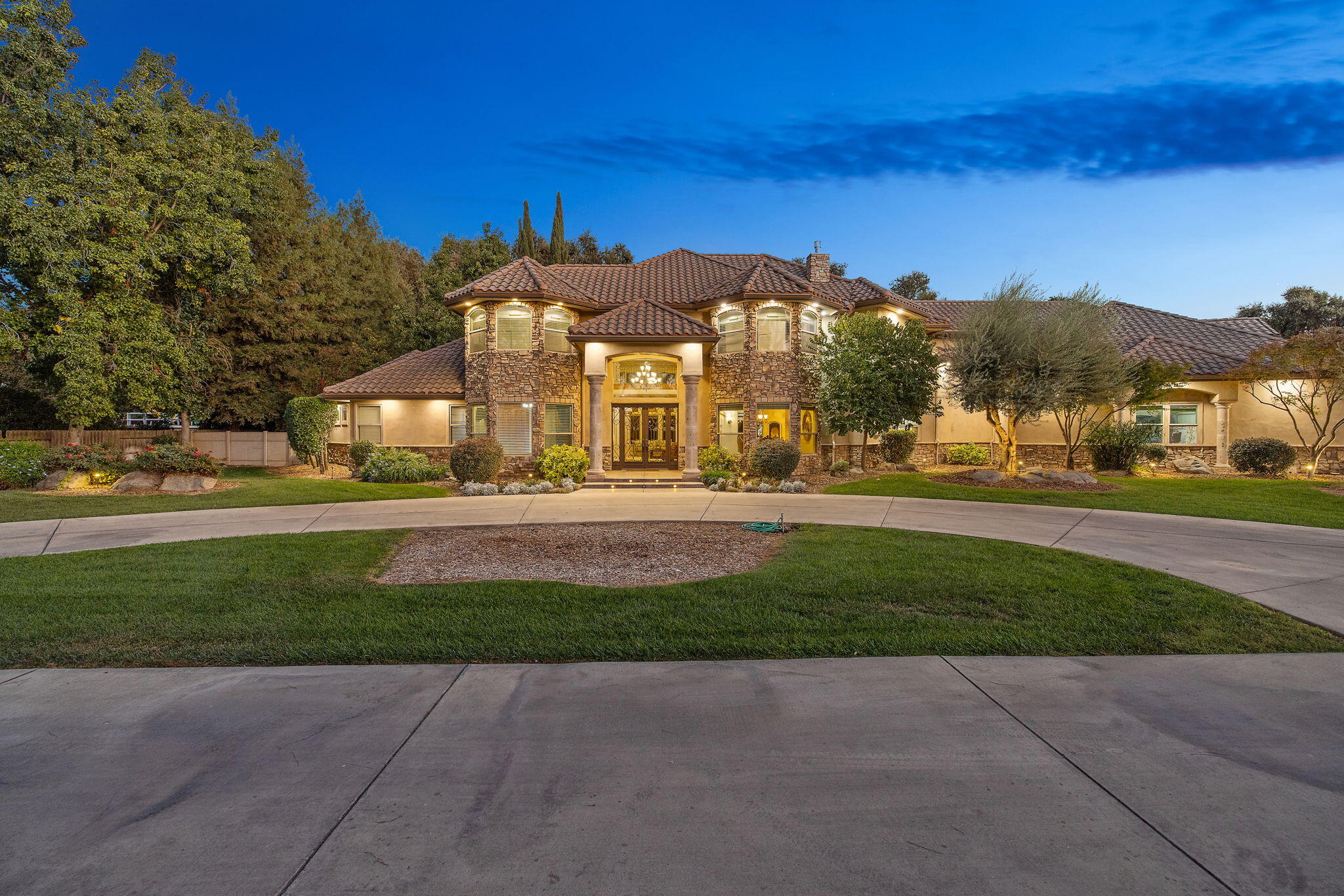 4546 S Dans St, Visalia, CA 93277