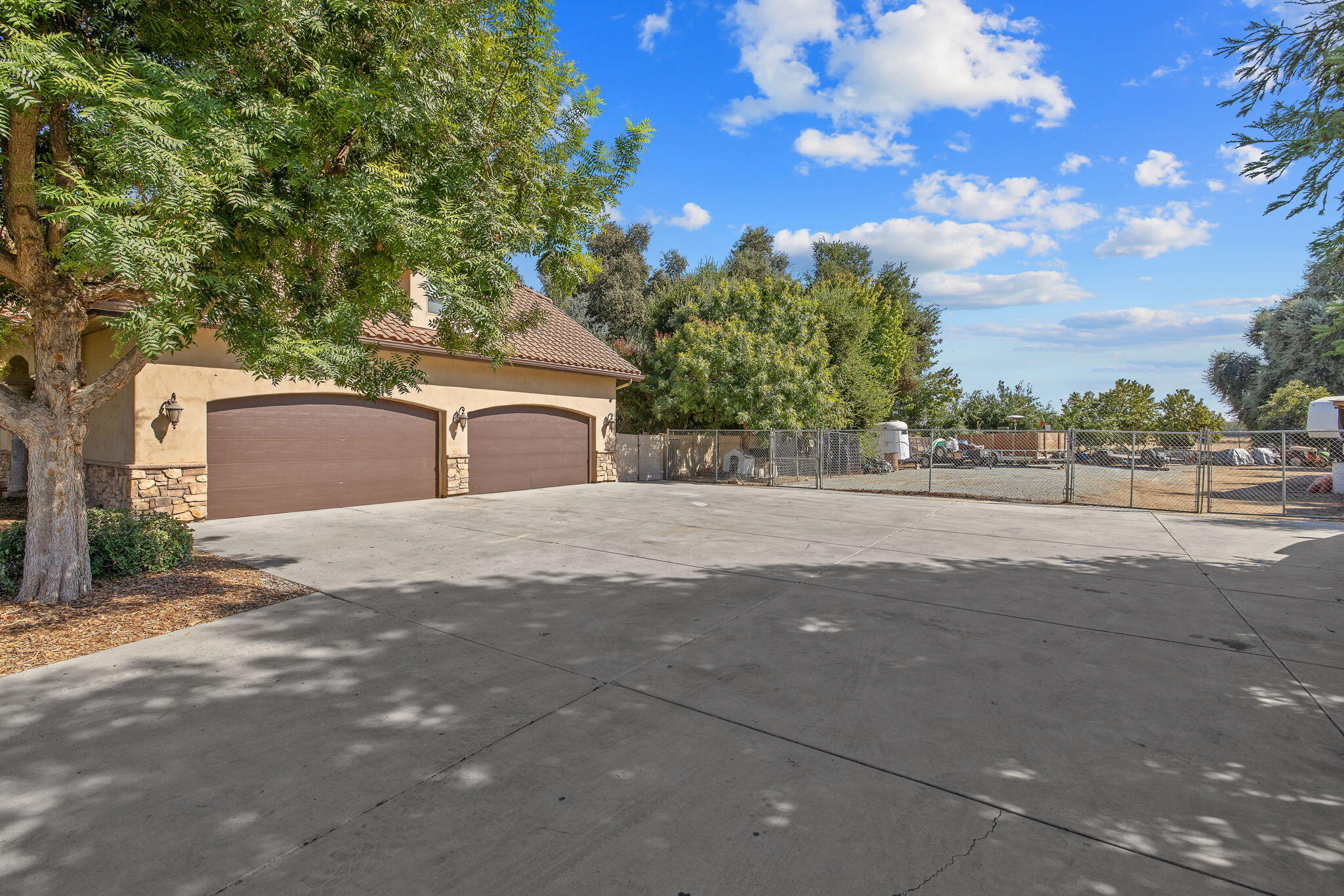4546 S Dans St, Visalia, CA 93277