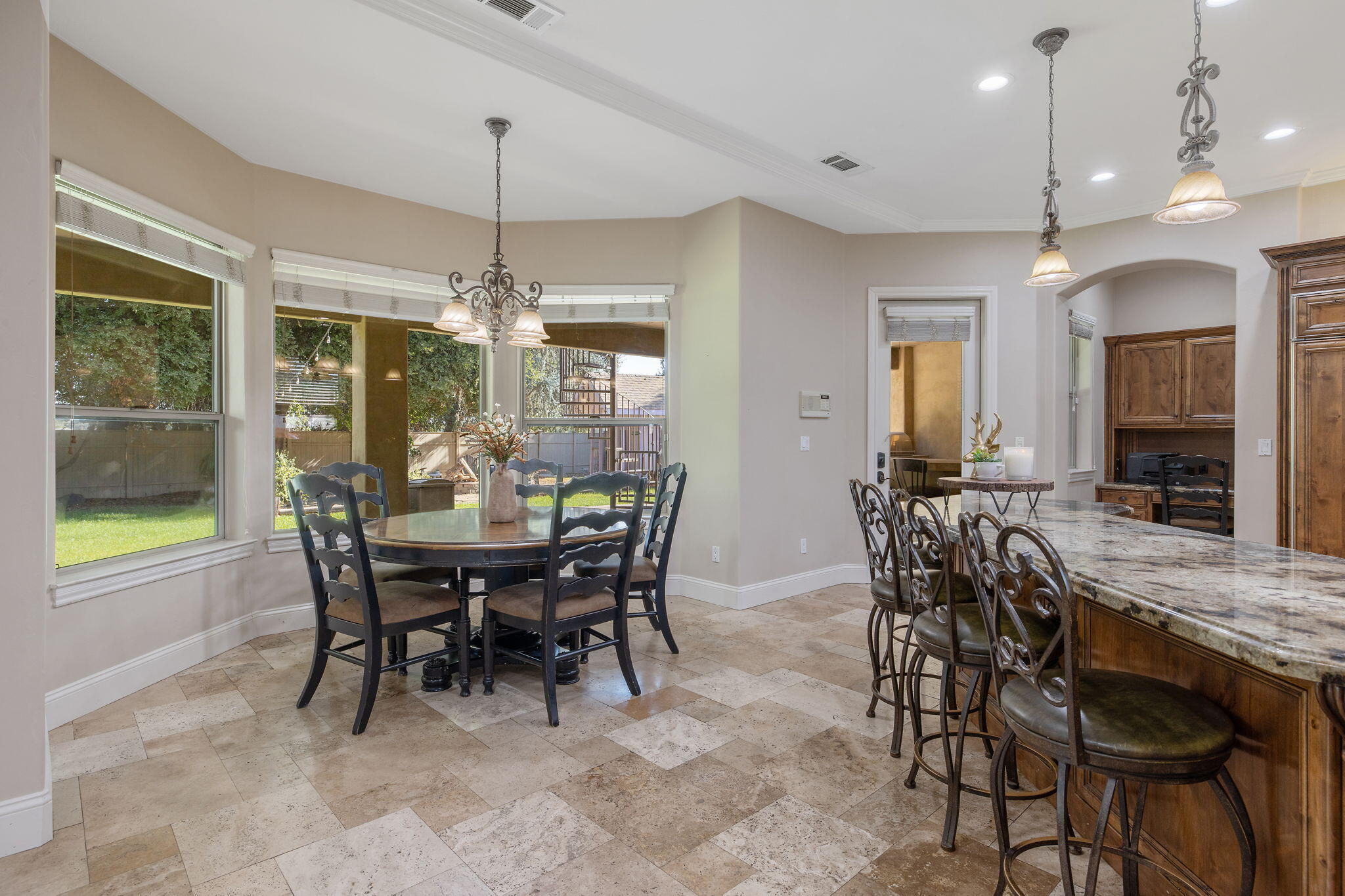 4546 S Dans St, Visalia, CA 93277