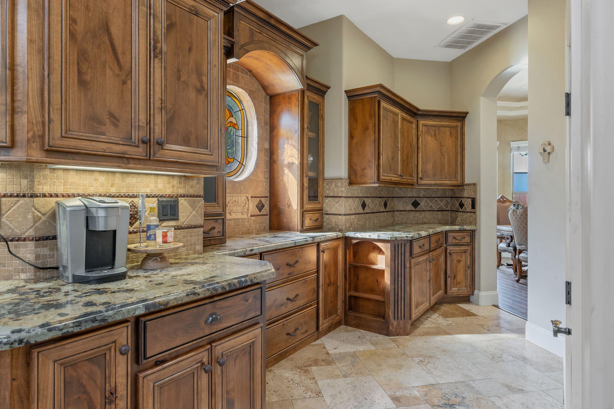 4546 S Dans St, Visalia, CA 93277