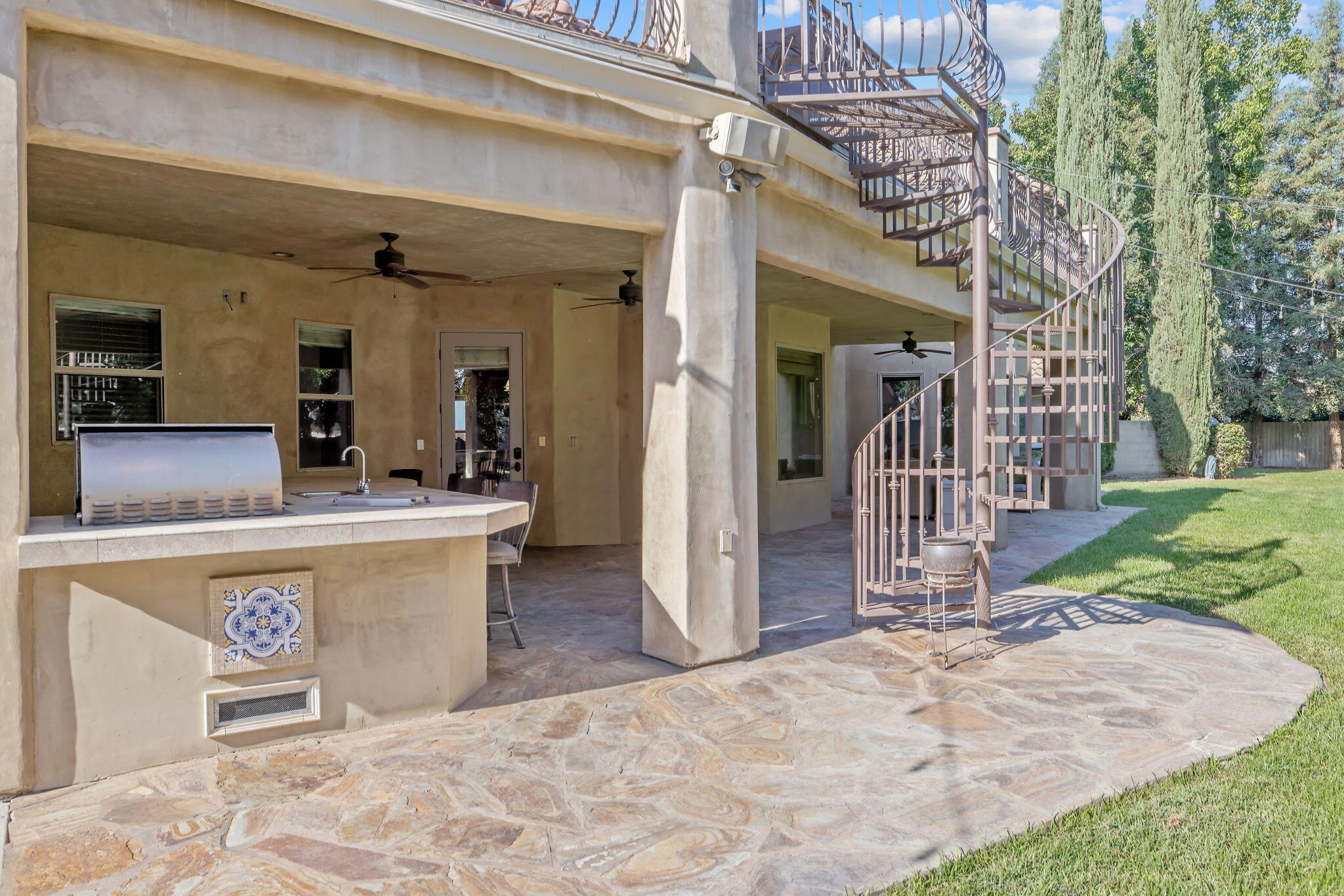 4546 S Dans St, Visalia, CA 93277