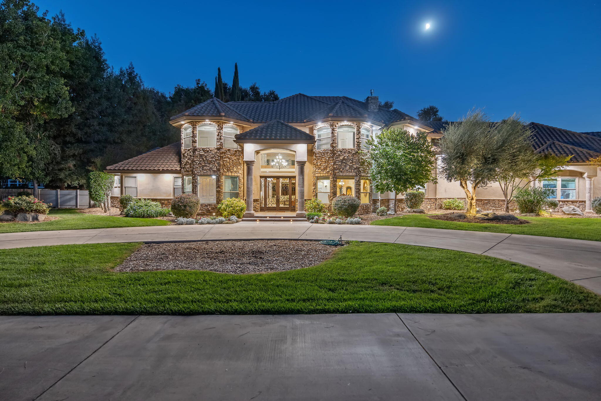 4546 S Dans St, Visalia, CA 93277