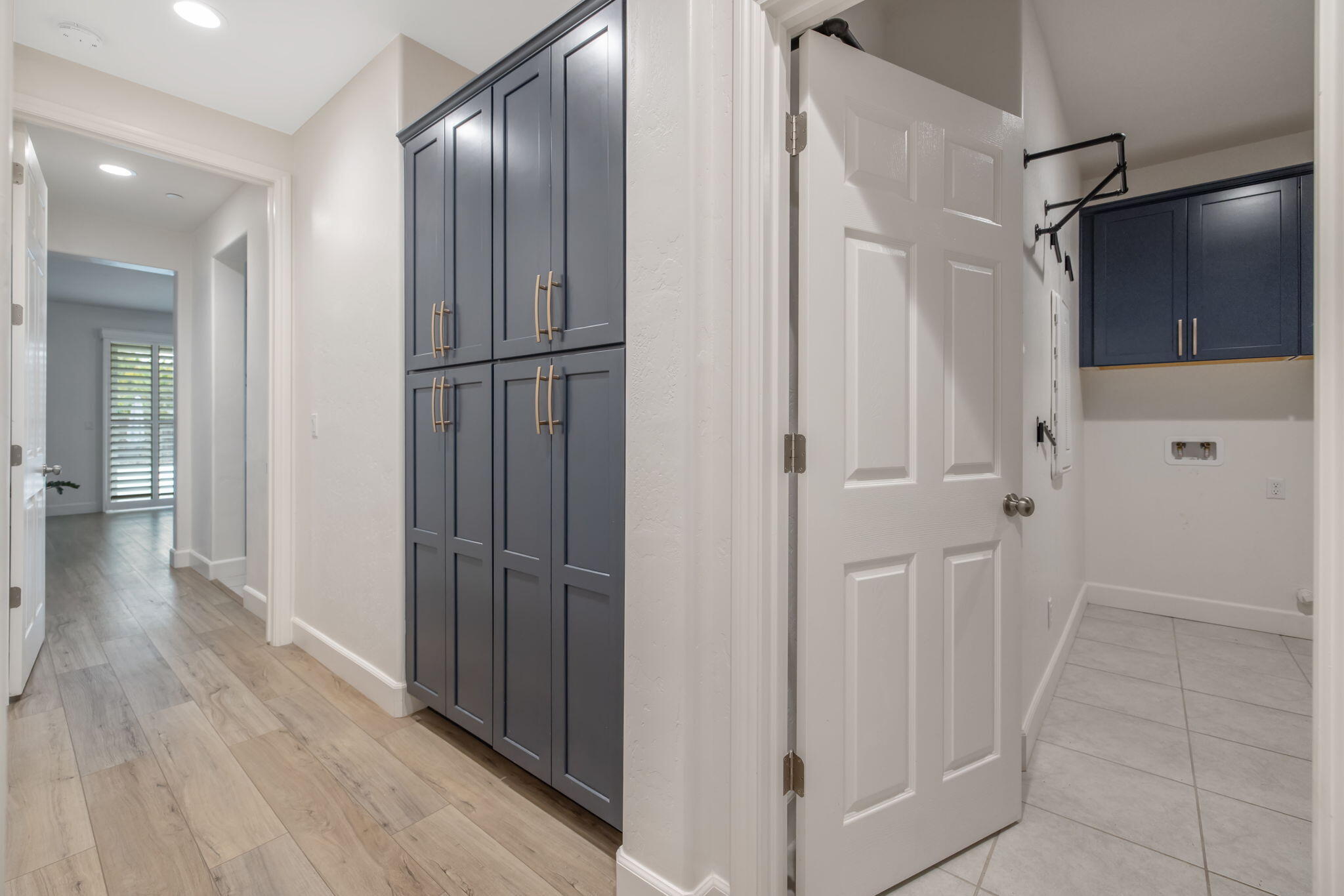 801 Howard St, Kingsburg, CA 93631