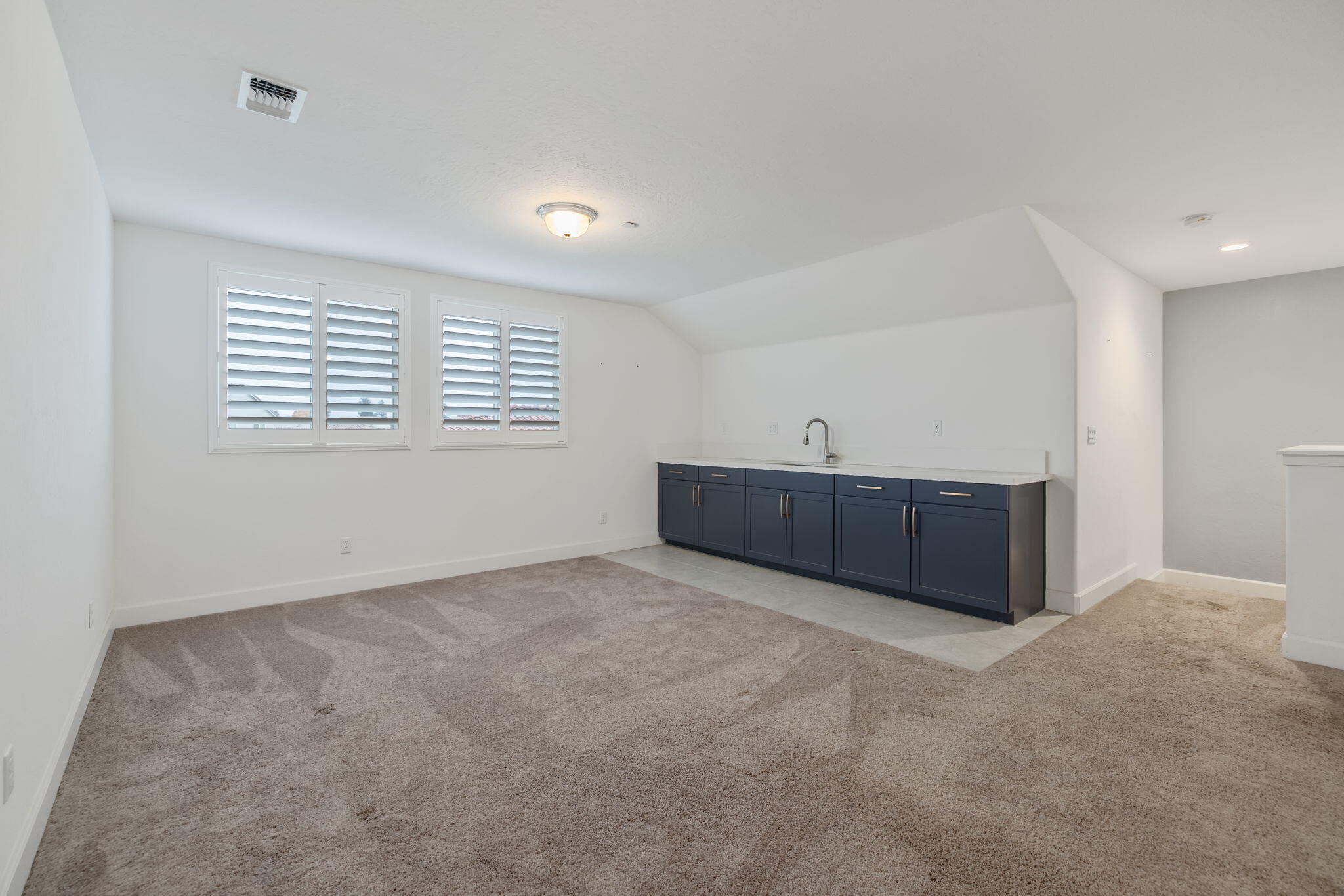 801 Howard St, Kingsburg, CA 93631