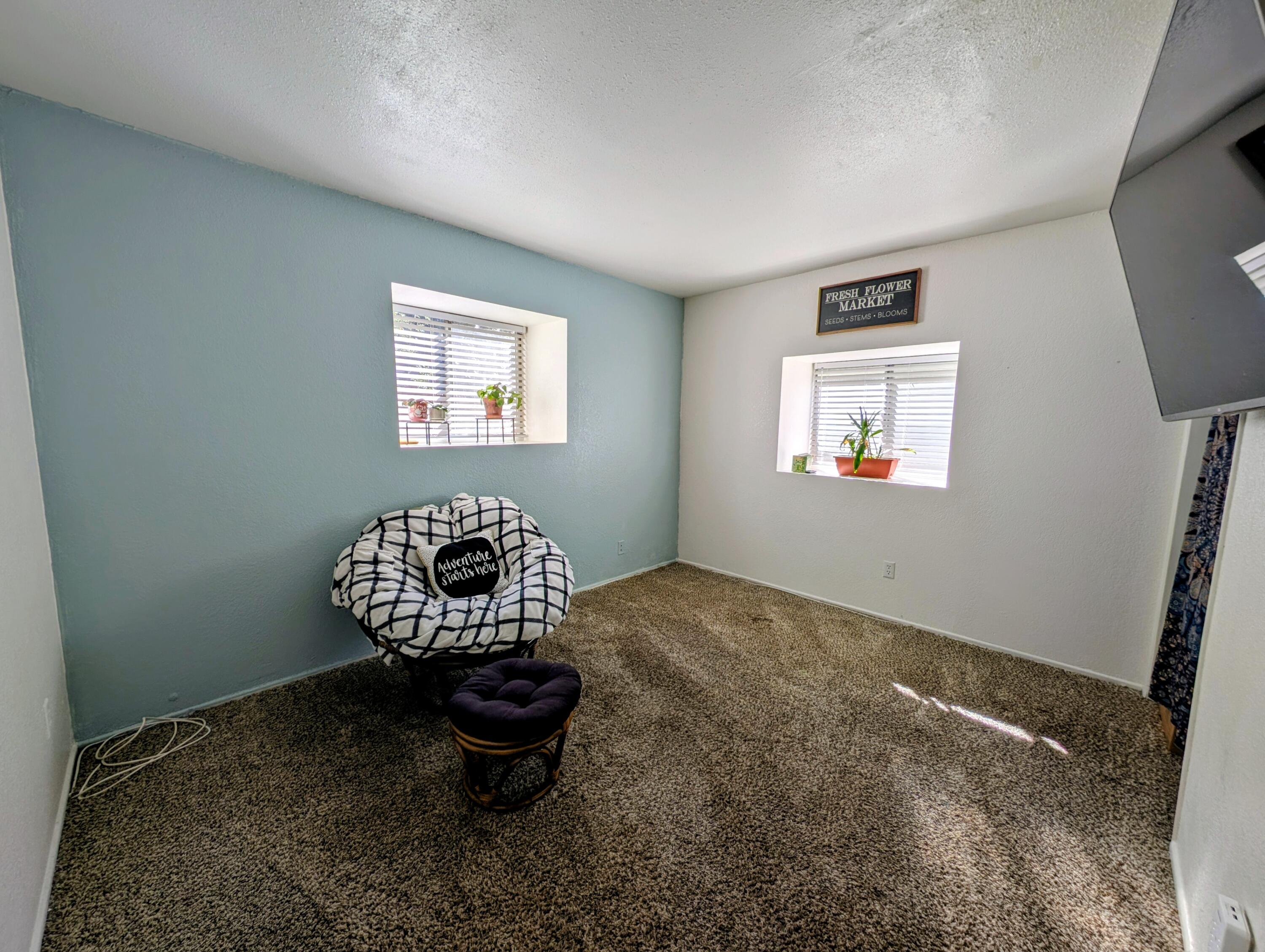 22815 Alder Ln, Crestline, CA 92325