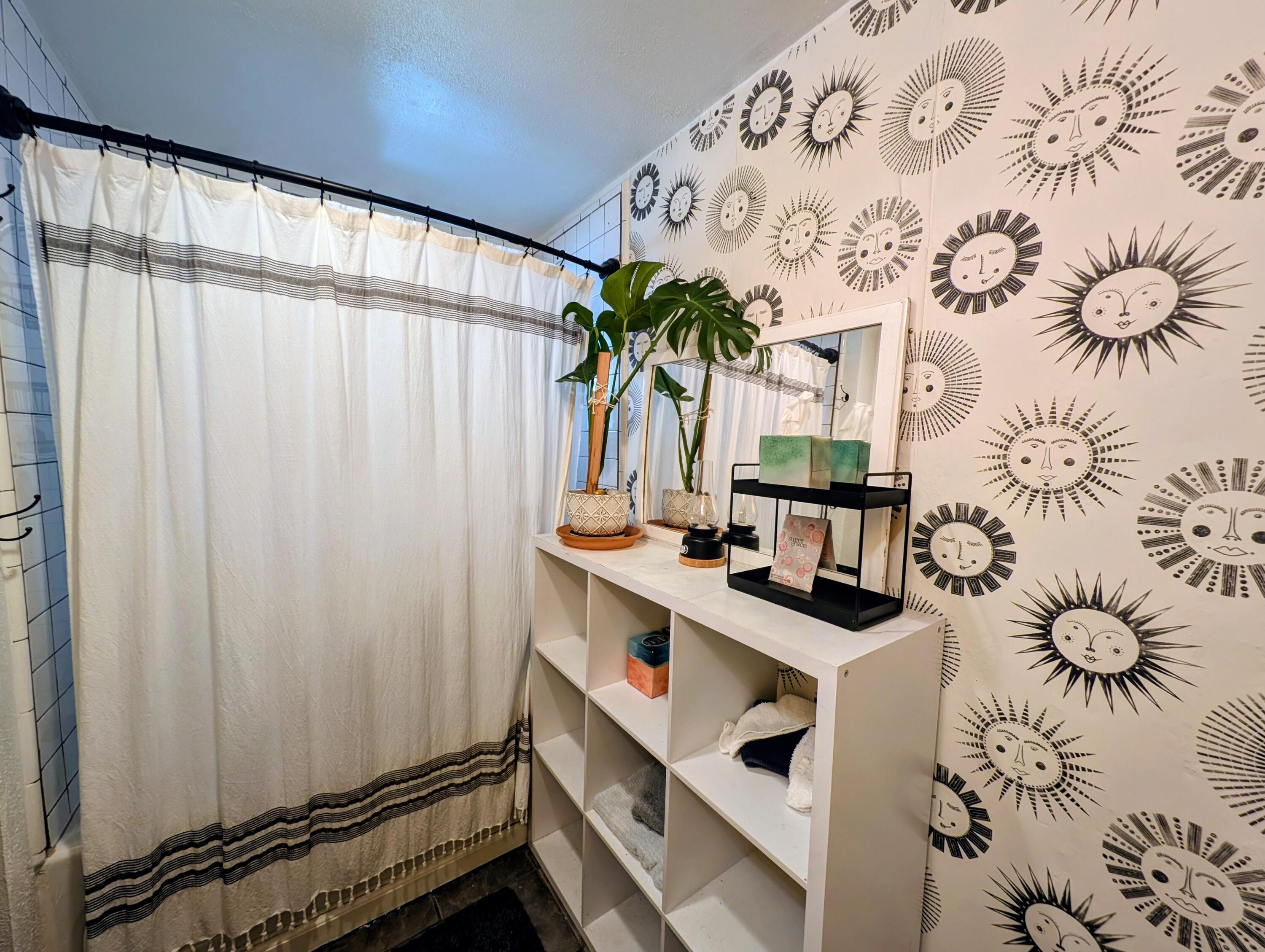 22815 Alder Ln, Crestline, CA 92325