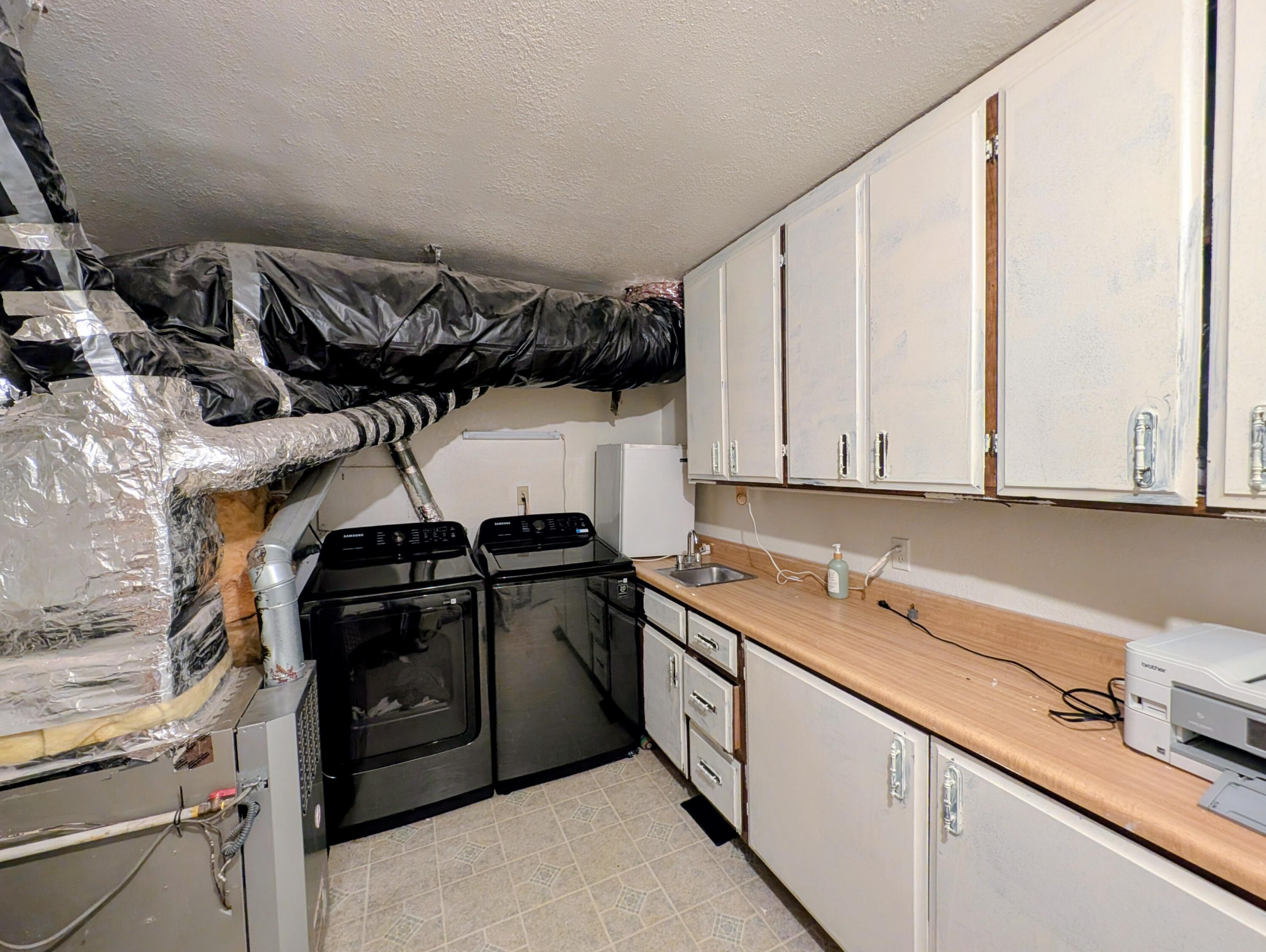 22815 Alder Ln, Crestline, CA 92325