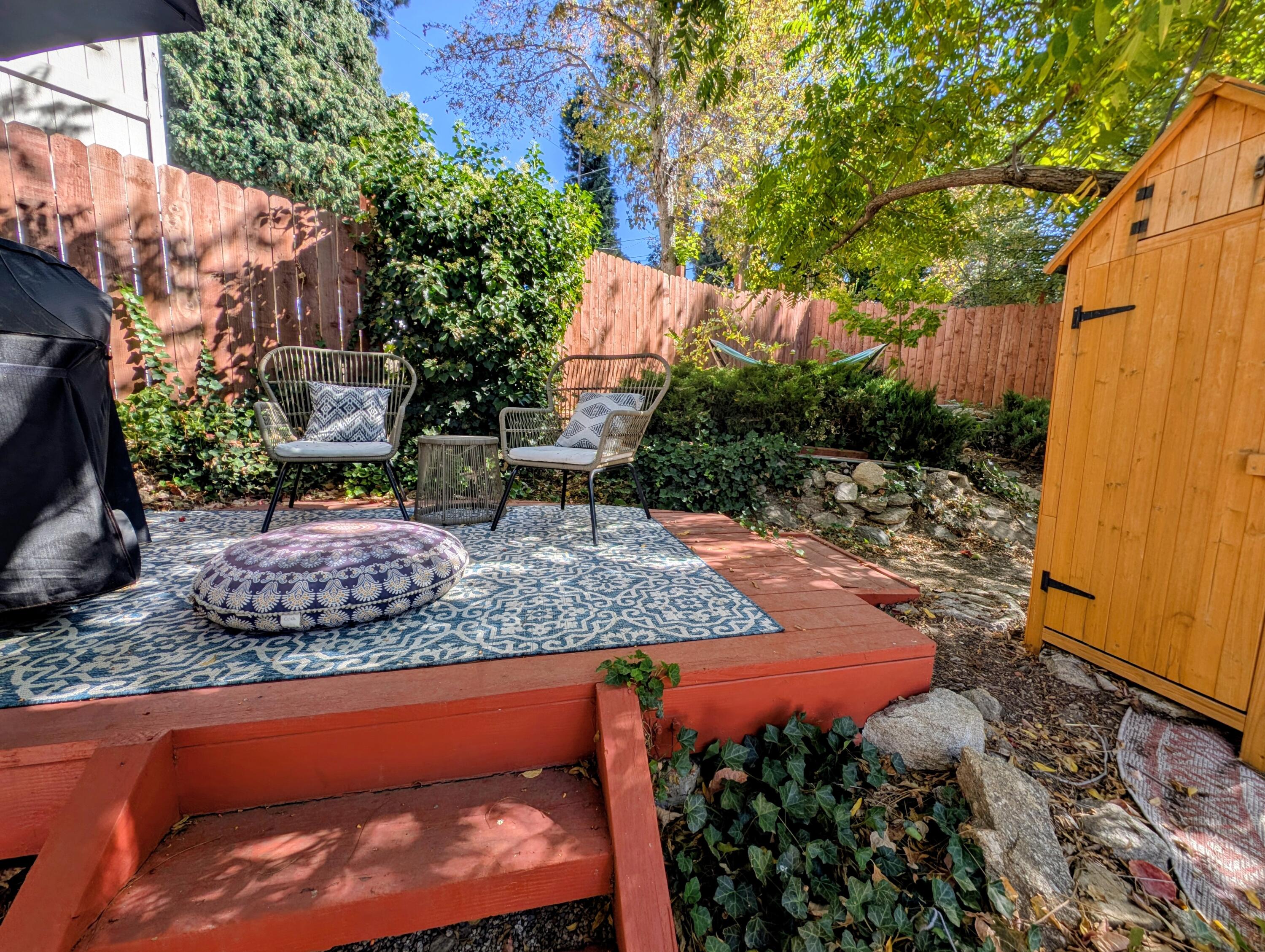 22815 Alder Ln, Crestline, CA 92325