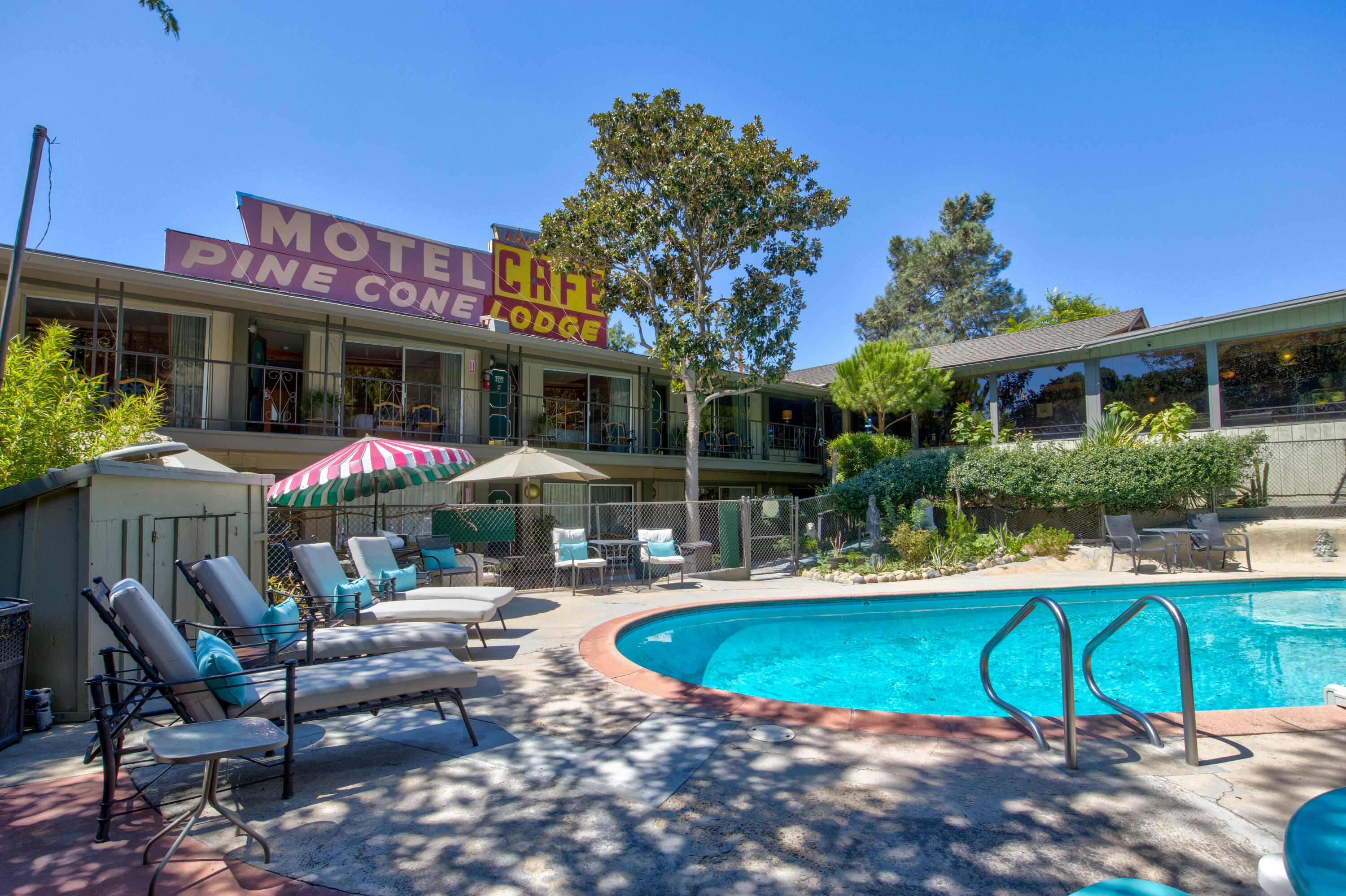 13383 Sierra Way Way, Kernville, CA 93238