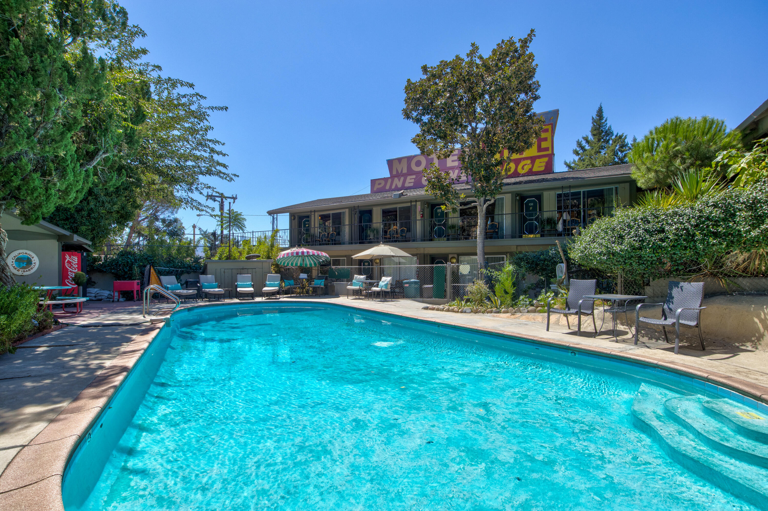 13383 Sierra Way Way, Kernville, CA 93238