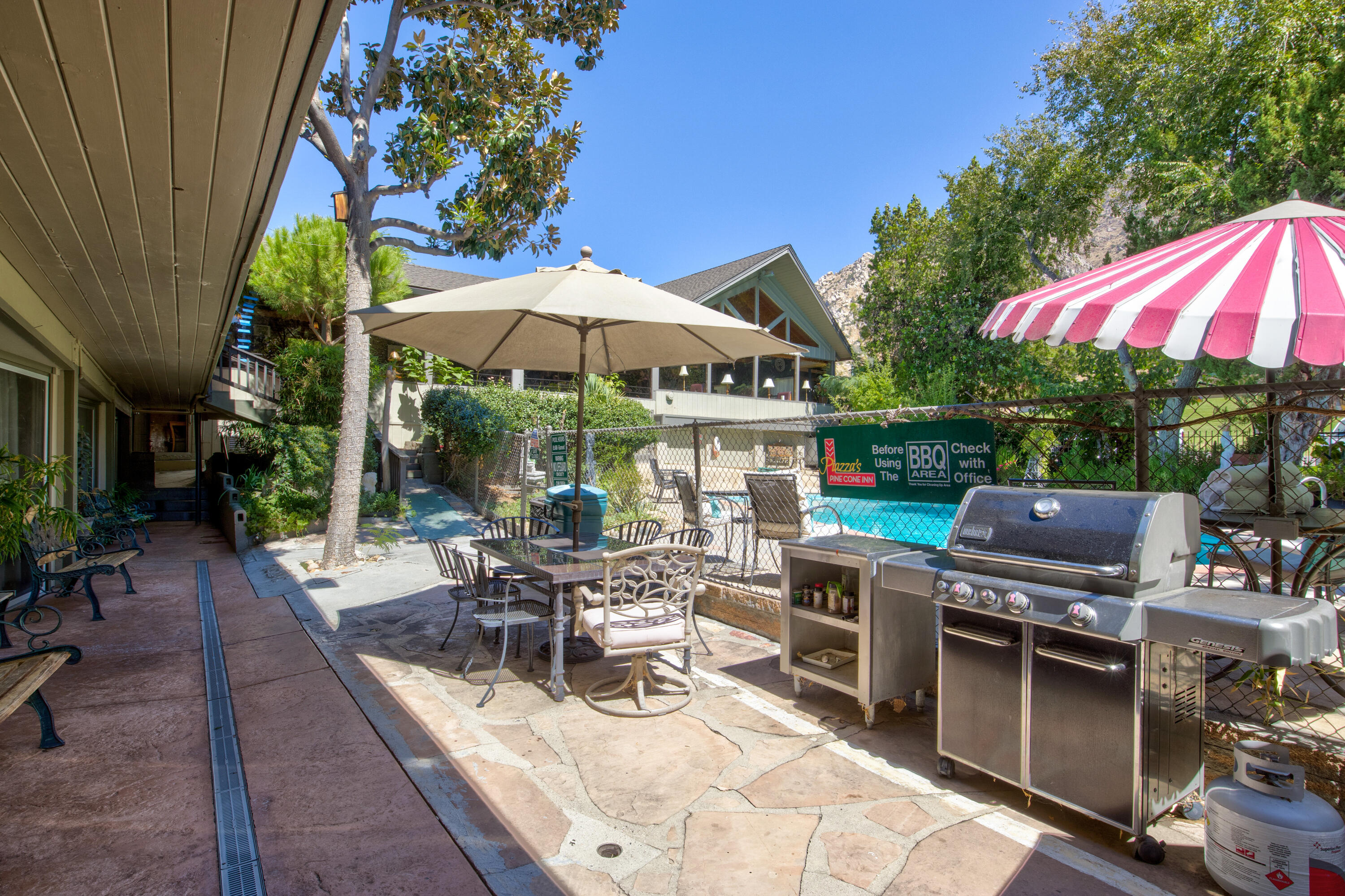 13383 Sierra Way Way, Kernville, CA 93238