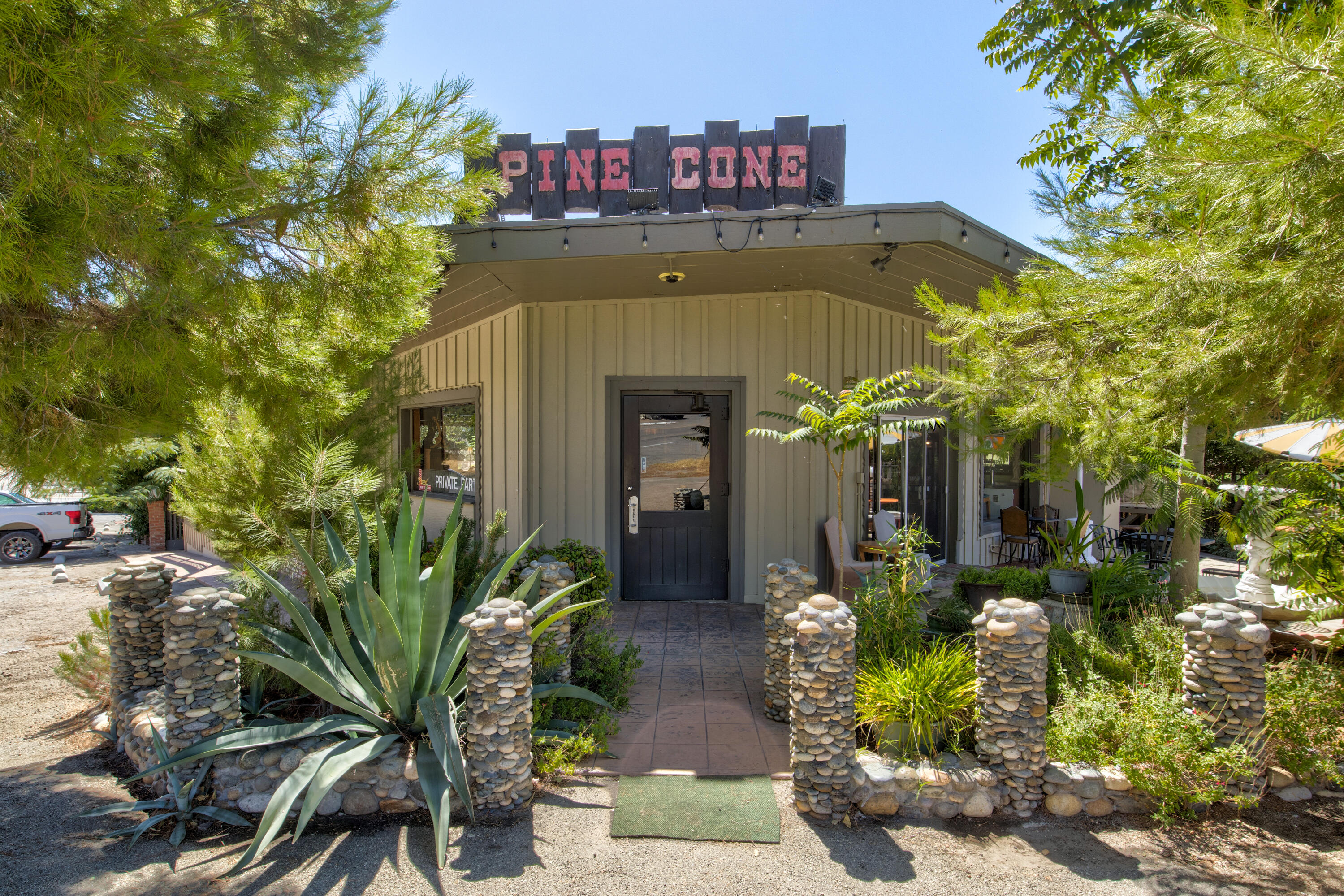 13383 Sierra Way Way, Kernville, CA 93238