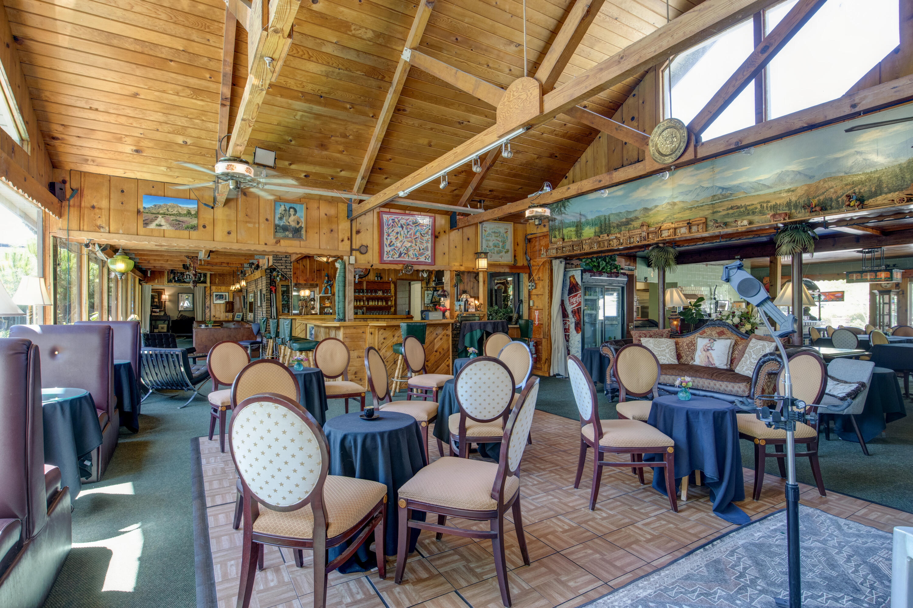 13383 Sierra Way Way, Kernville, CA 93238