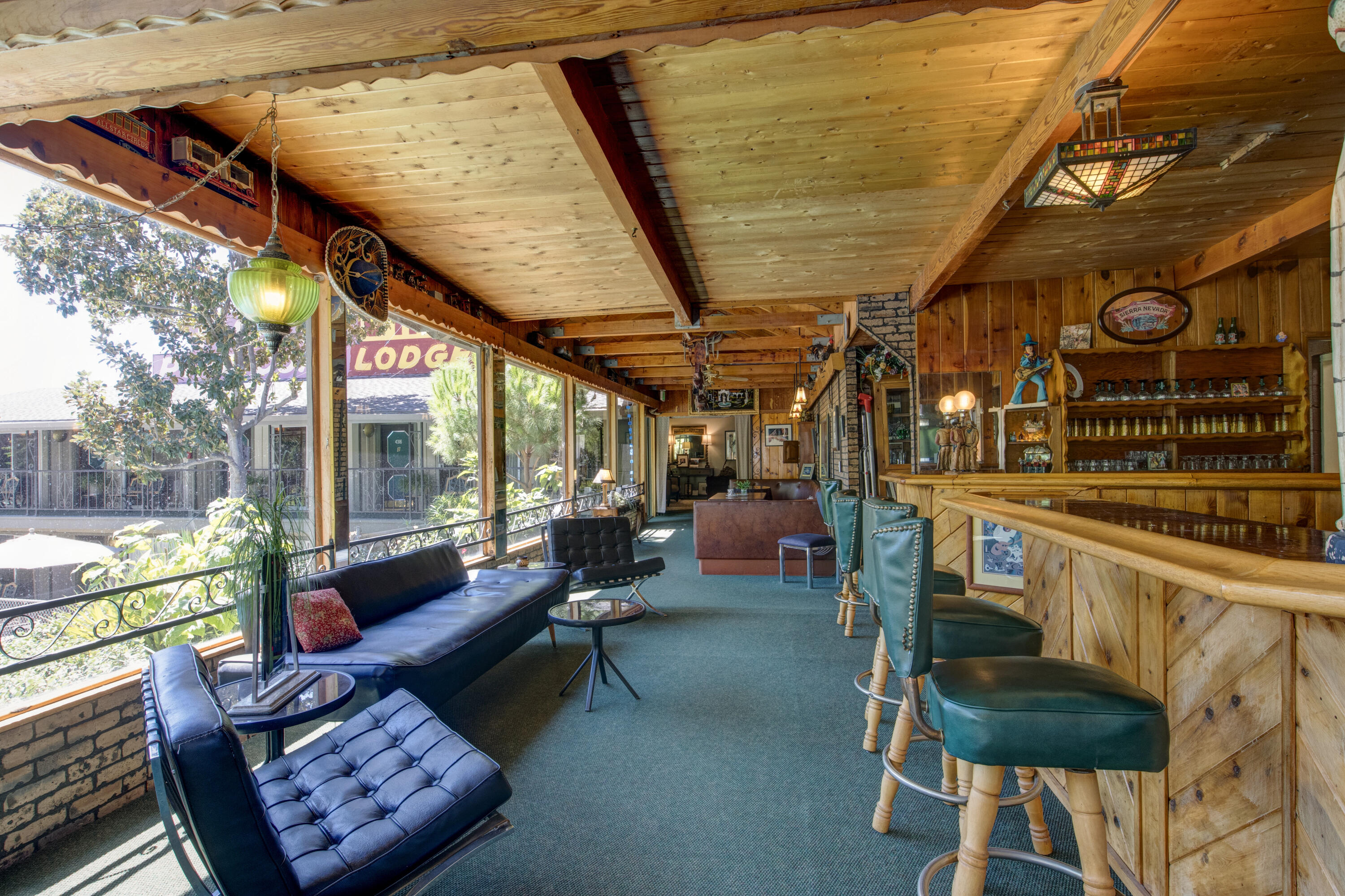 13383 Sierra Way Way, Kernville, CA 93238