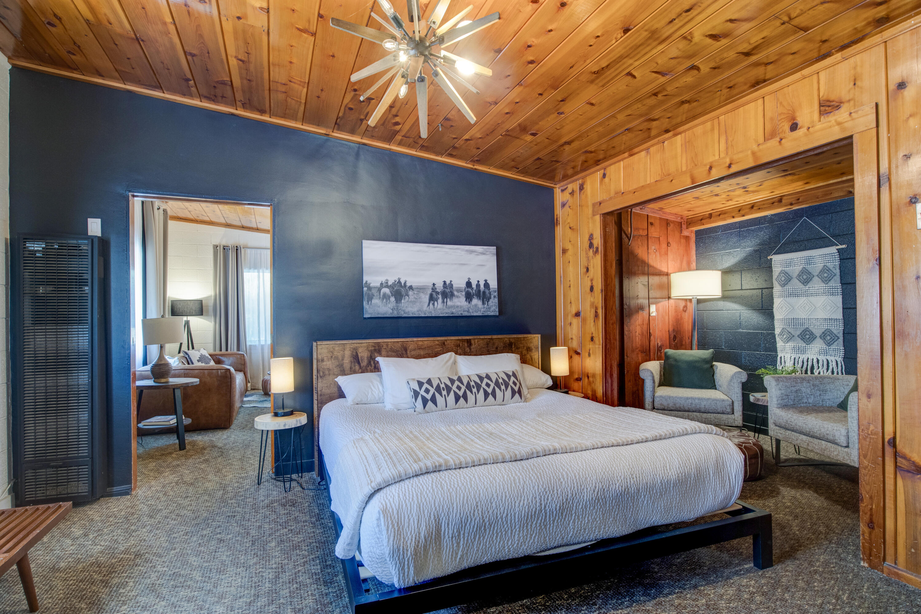 13383 Sierra Way Way, Kernville, CA 93238