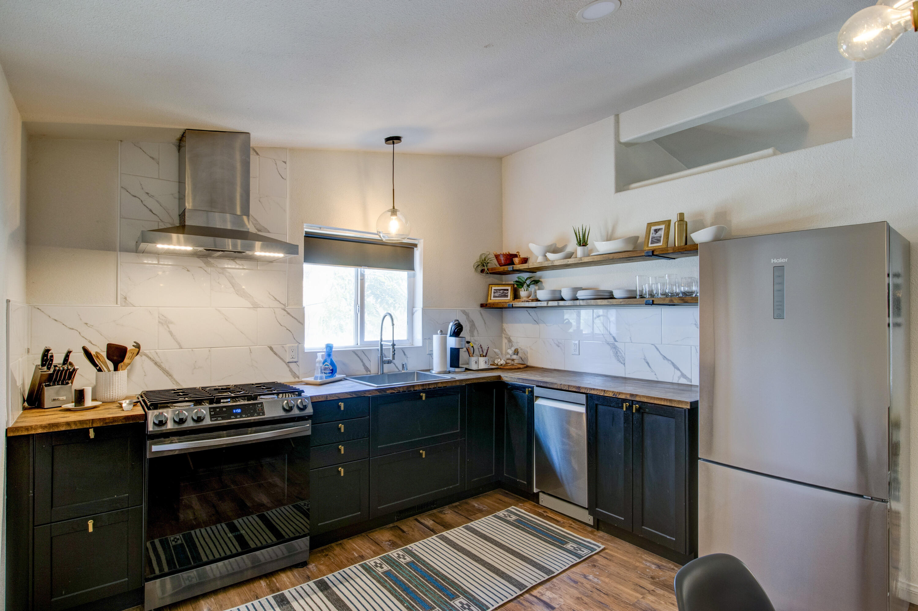 13383 Sierra Way Way, Kernville, CA 93238