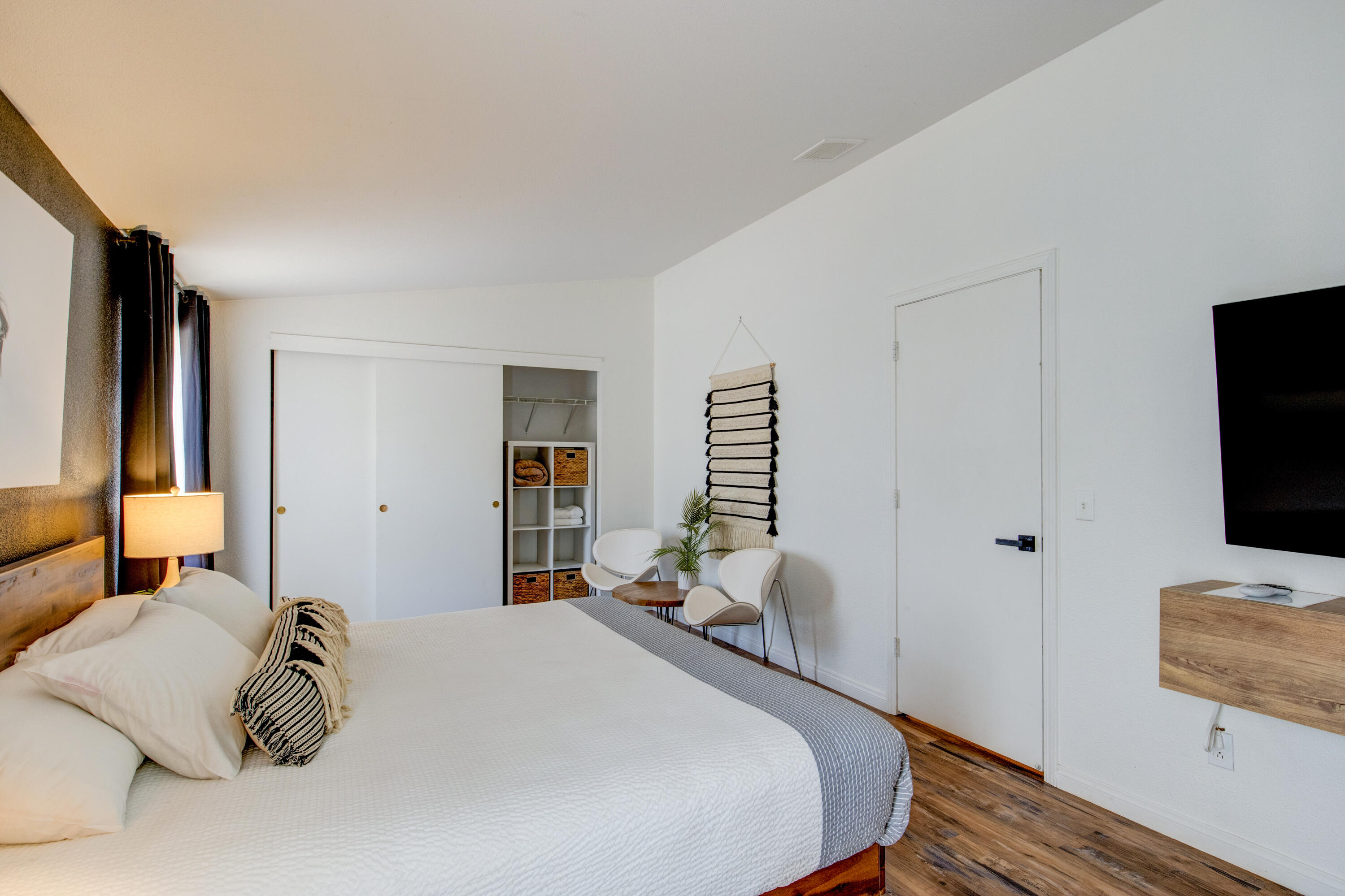 13383 Sierra Way Way, Kernville, CA 93238