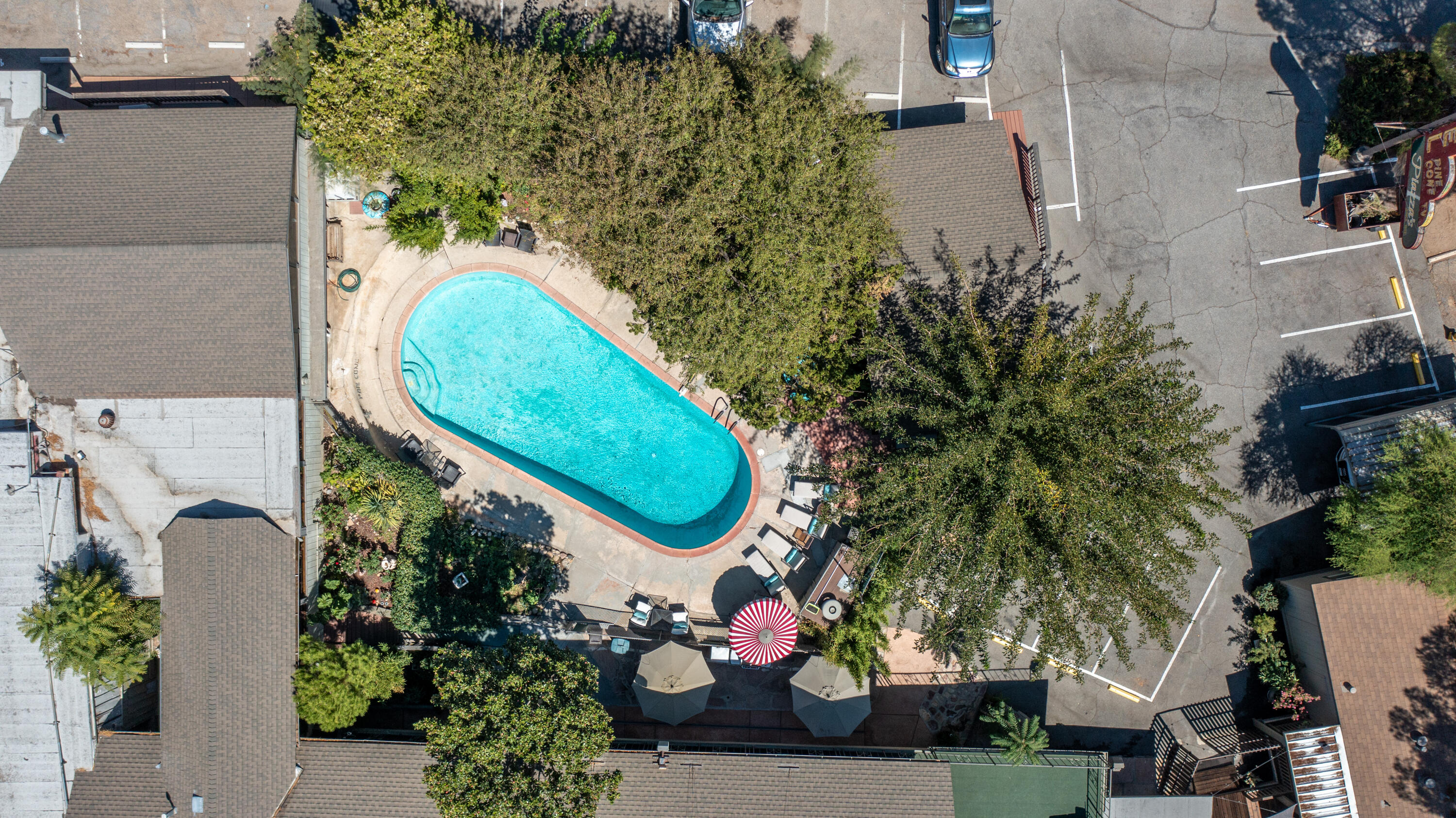 13383 Sierra Way Way, Kernville, CA 93238