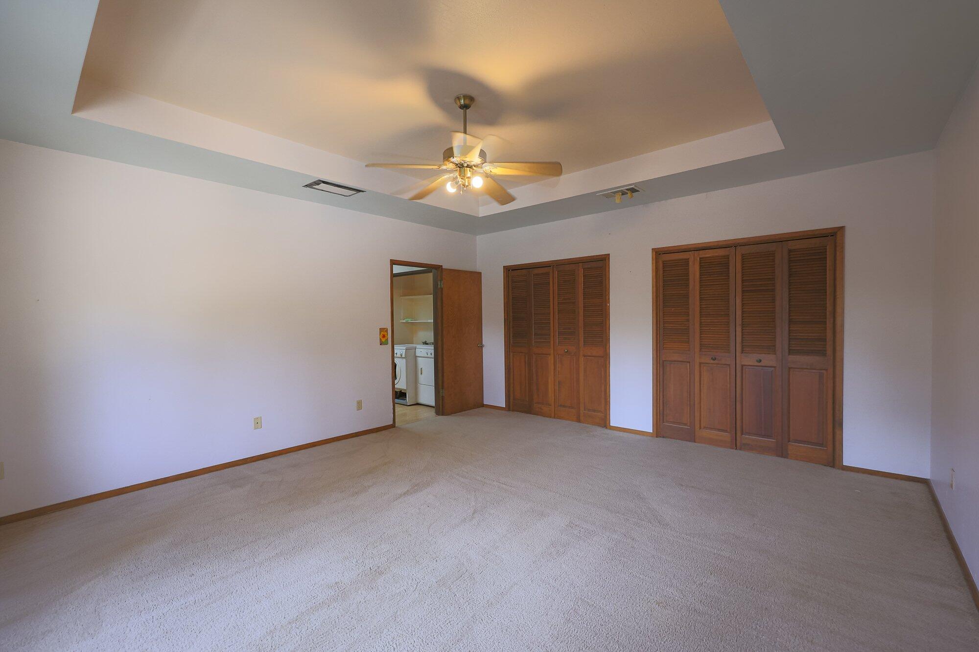 267 N Strathmore Ave, Lindsay, CA 93247