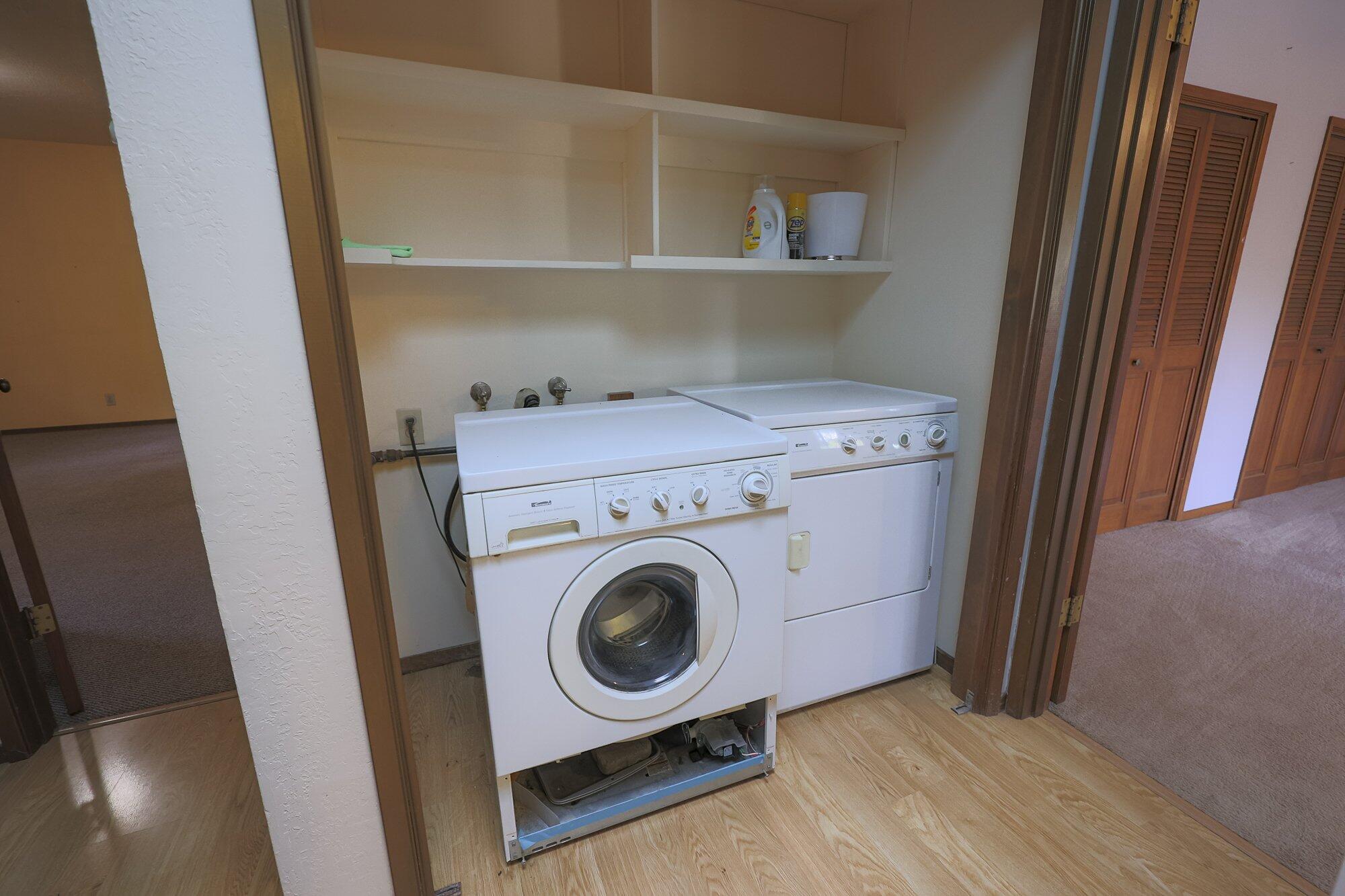 267 N Strathmore Ave, Lindsay, CA 93247