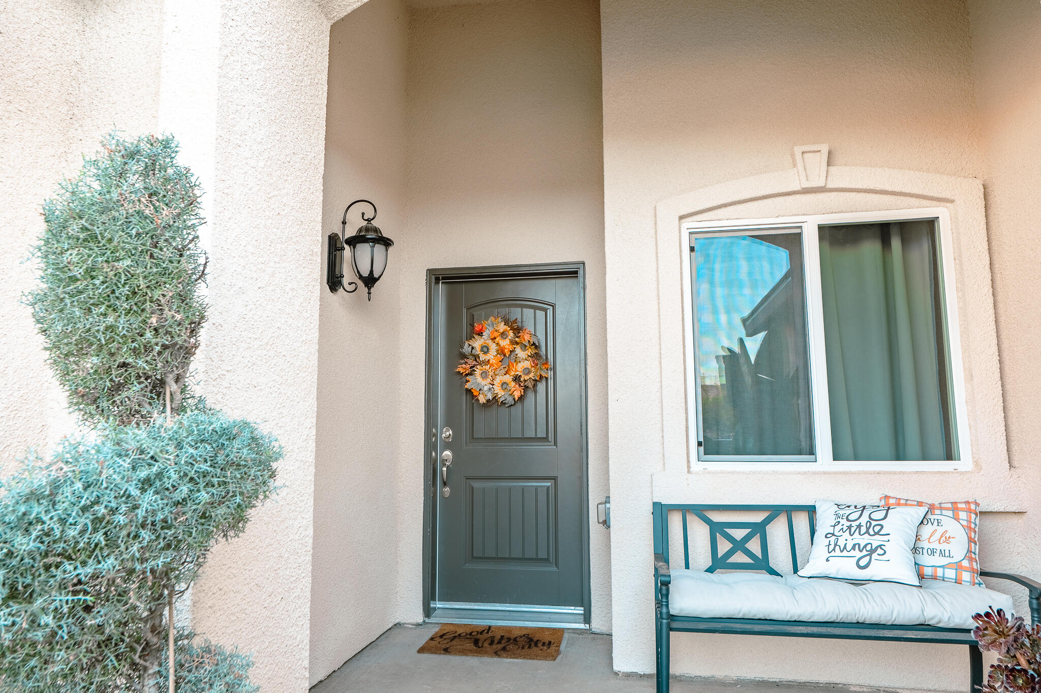 505 Forest Ct, Woodlake, CA 93286