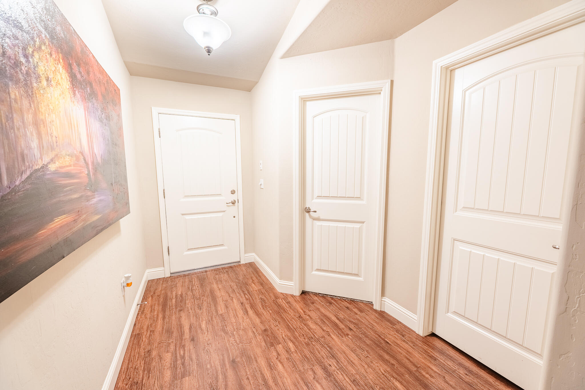 505 Forest Ct, Woodlake, CA 93286