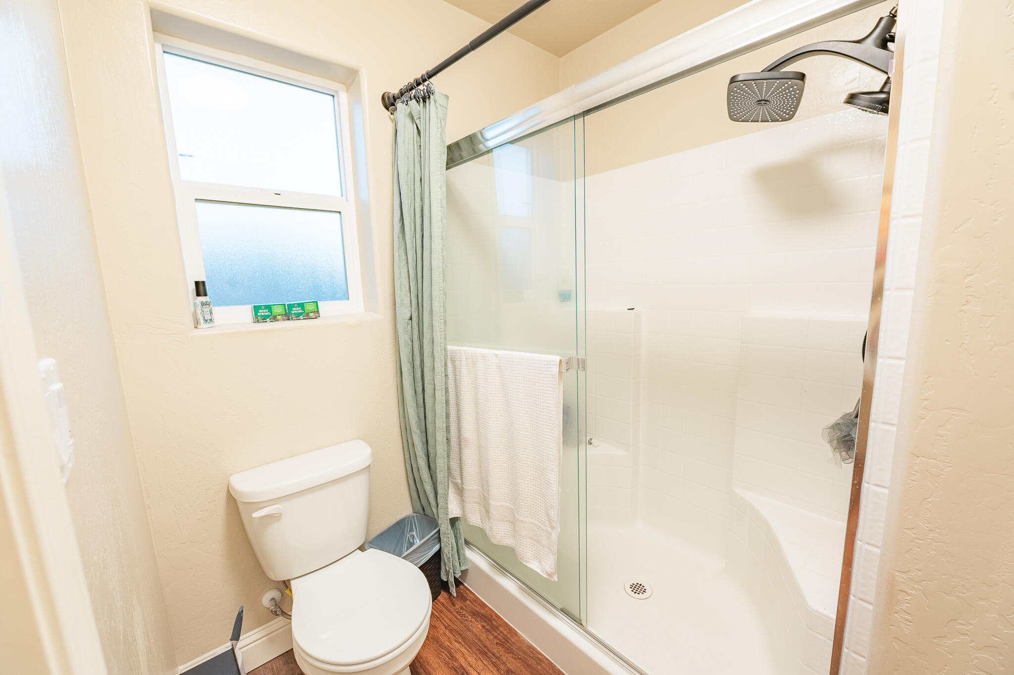 505 Forest Ct, Woodlake, CA 93286