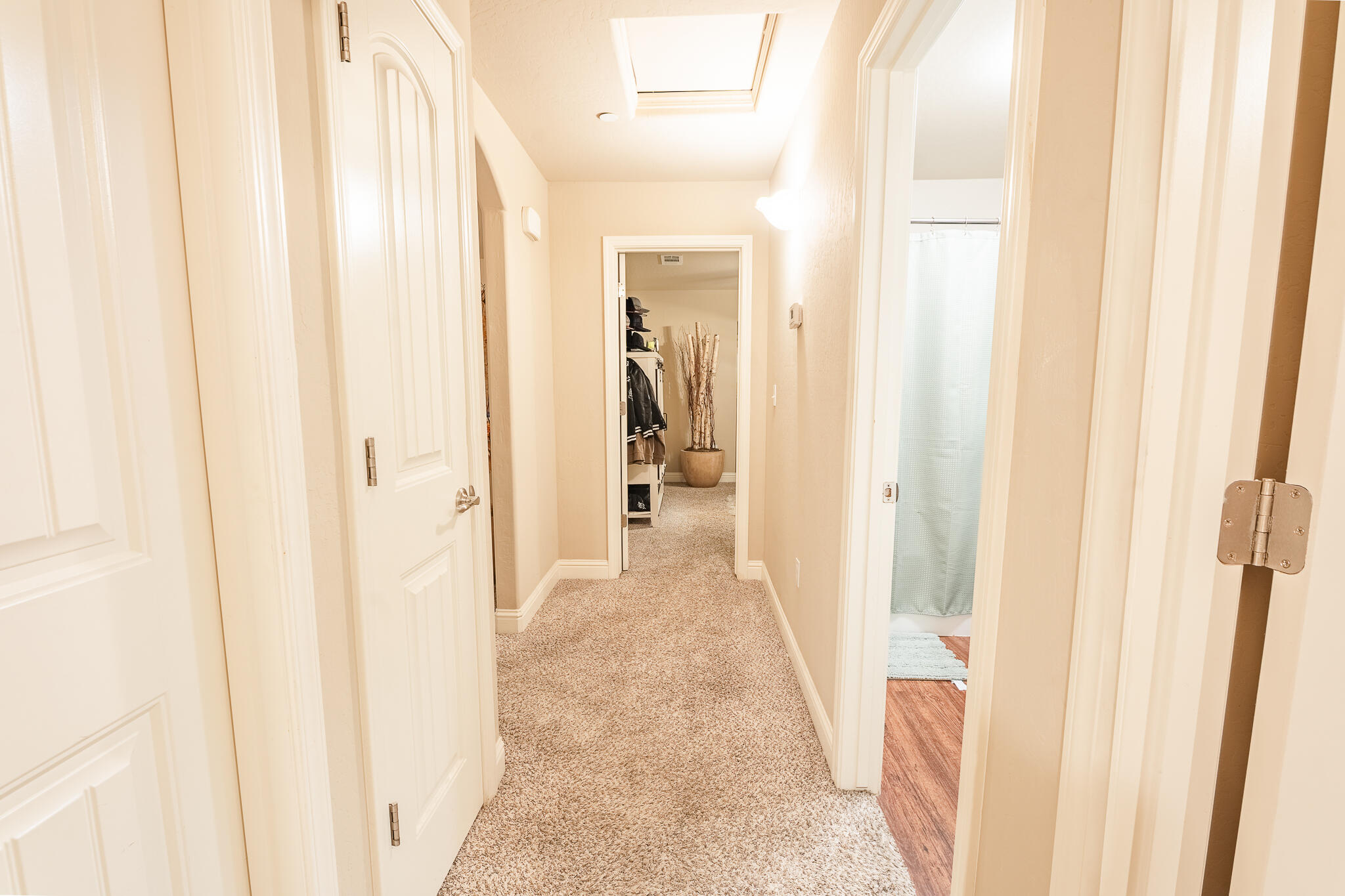 505 Forest Ct, Woodlake, CA 93286