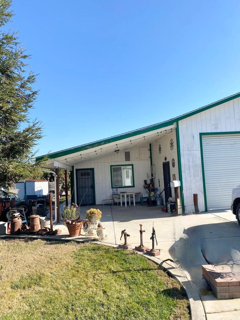 18884 Rd 212, Strathmore, CA 93267