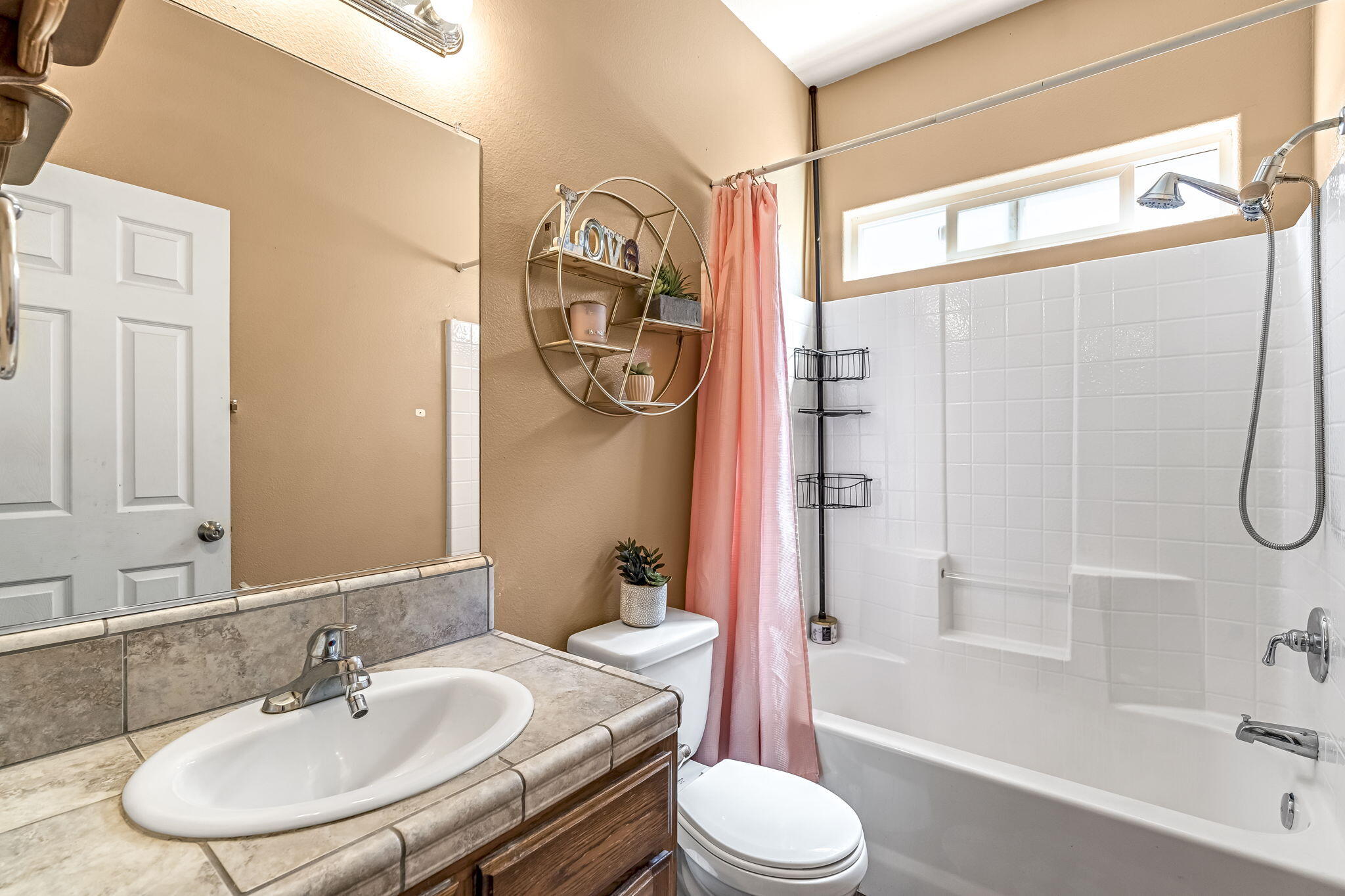 7350 Ave 306, Visalia, CA 93291