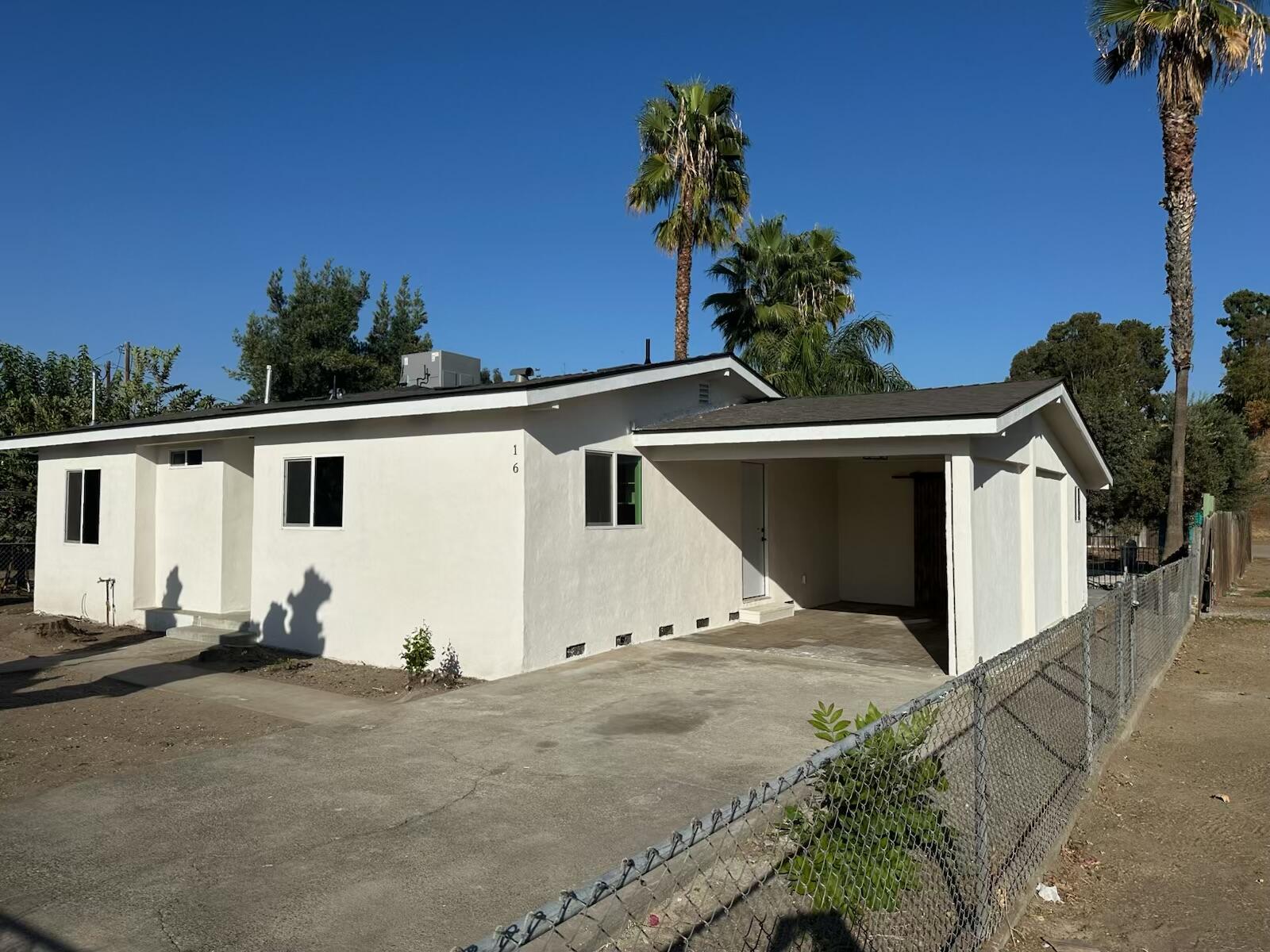 16 S Plano St, Porterville, CA 93257