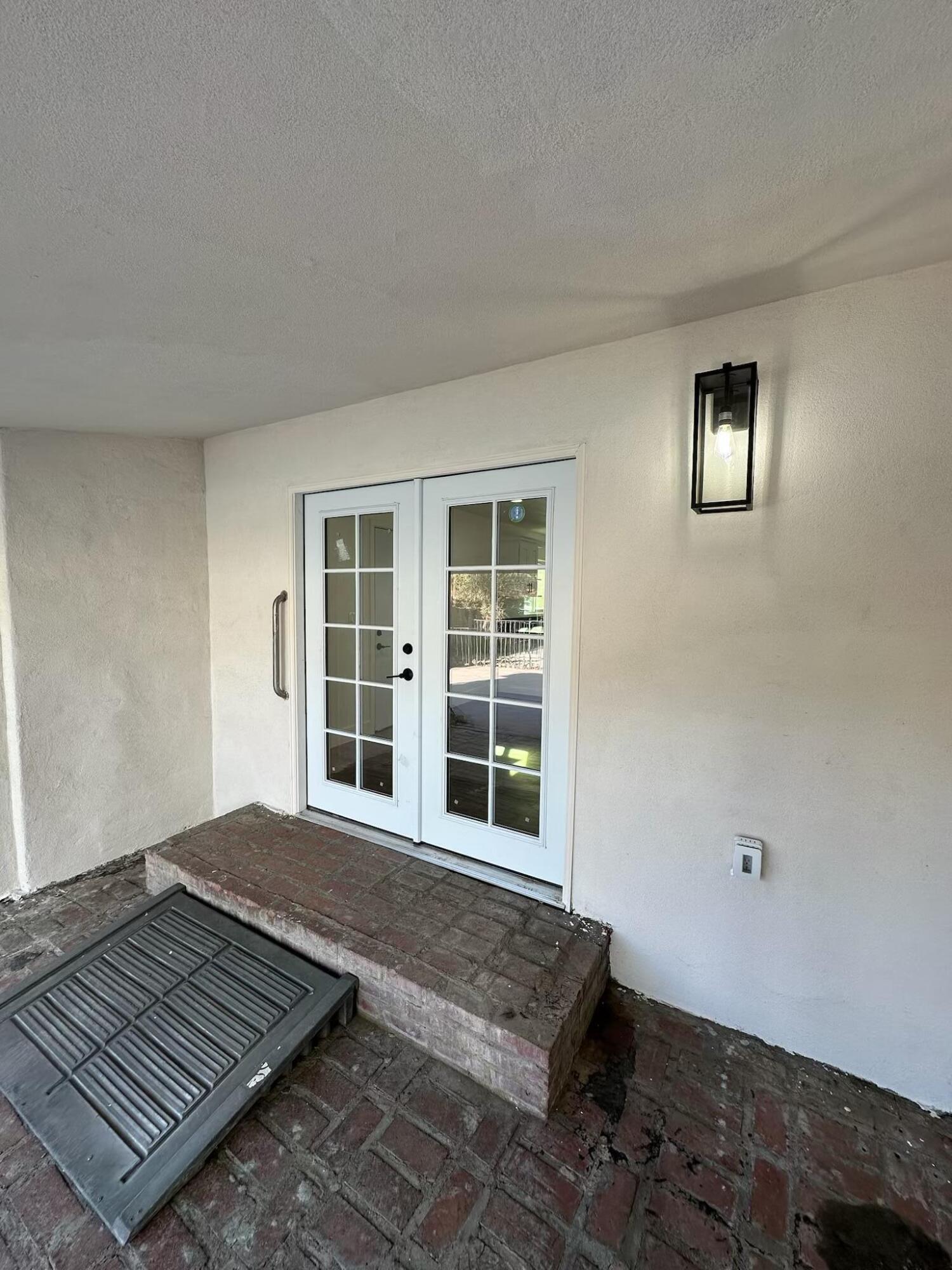 16 S Plano St, Porterville, CA 93257