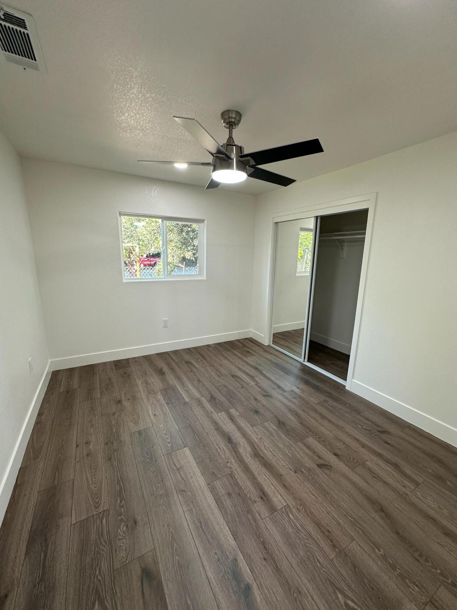 16 S Plano St, Porterville, CA 93257