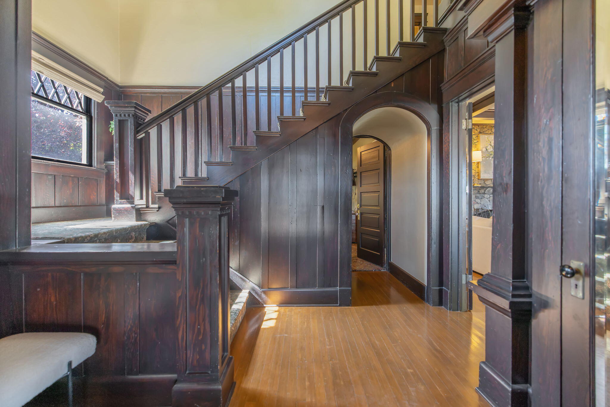 224 N E St, Exeter, CA 93221