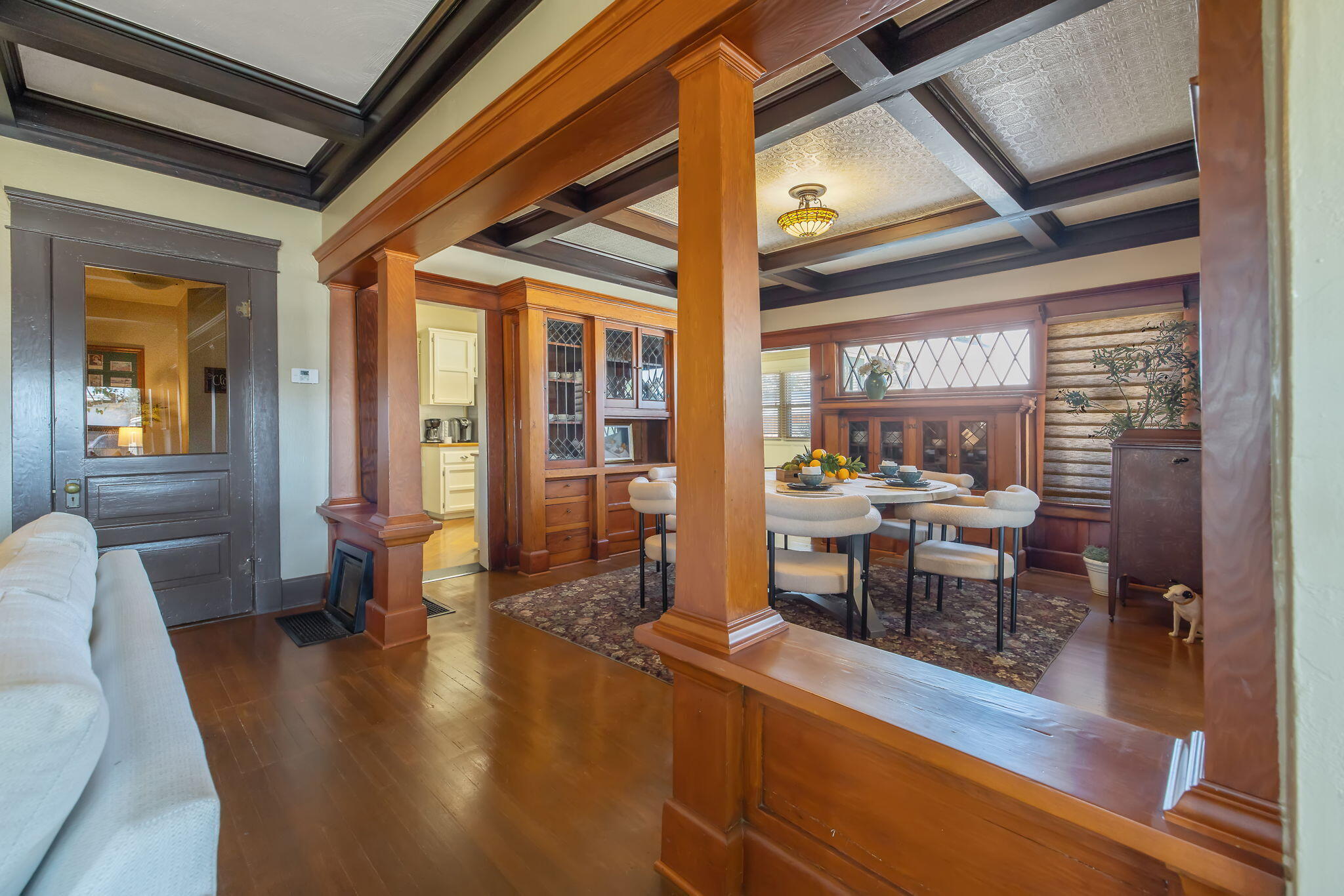 224 N E St, Exeter, CA 93221