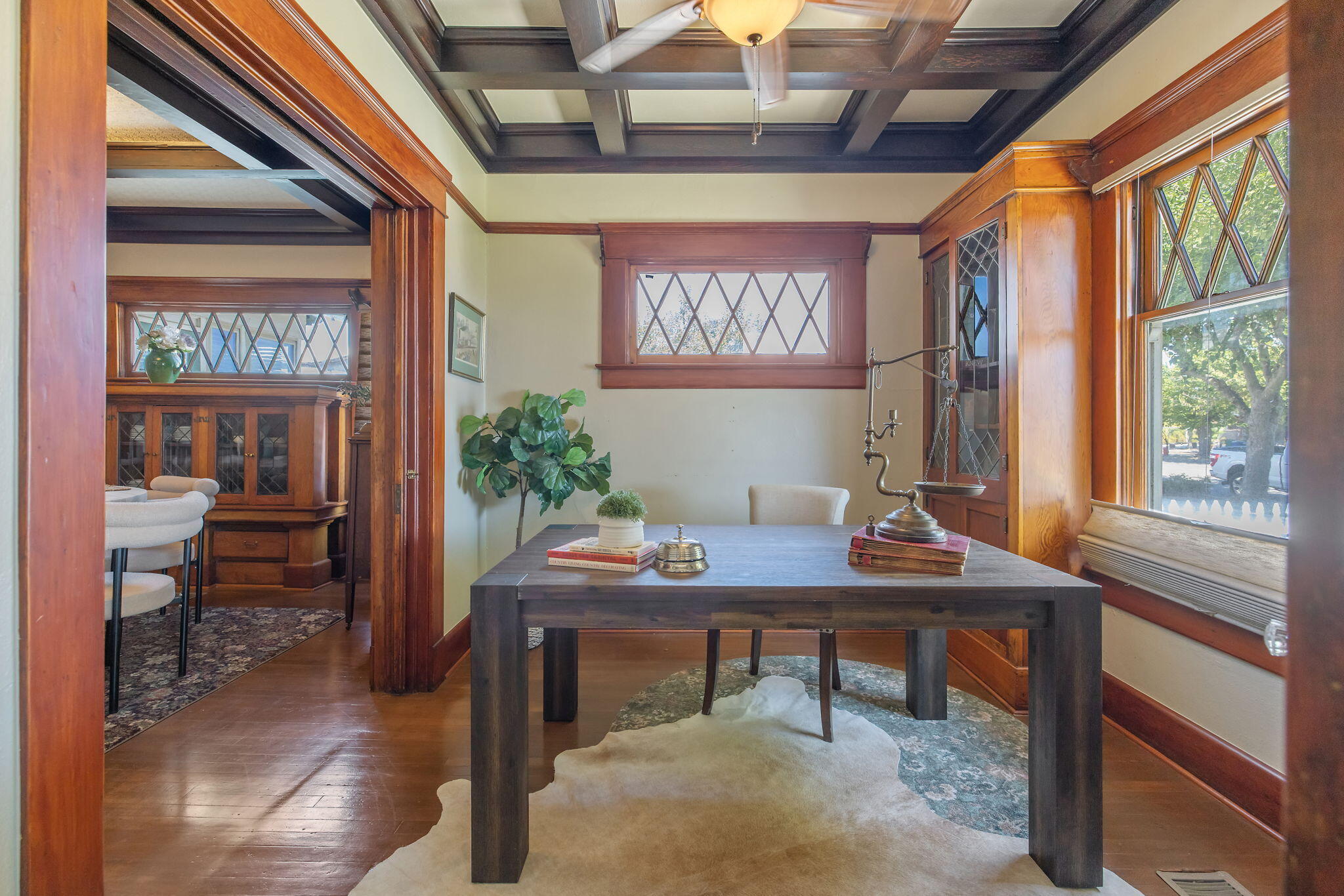 224 N E St, Exeter, CA 93221