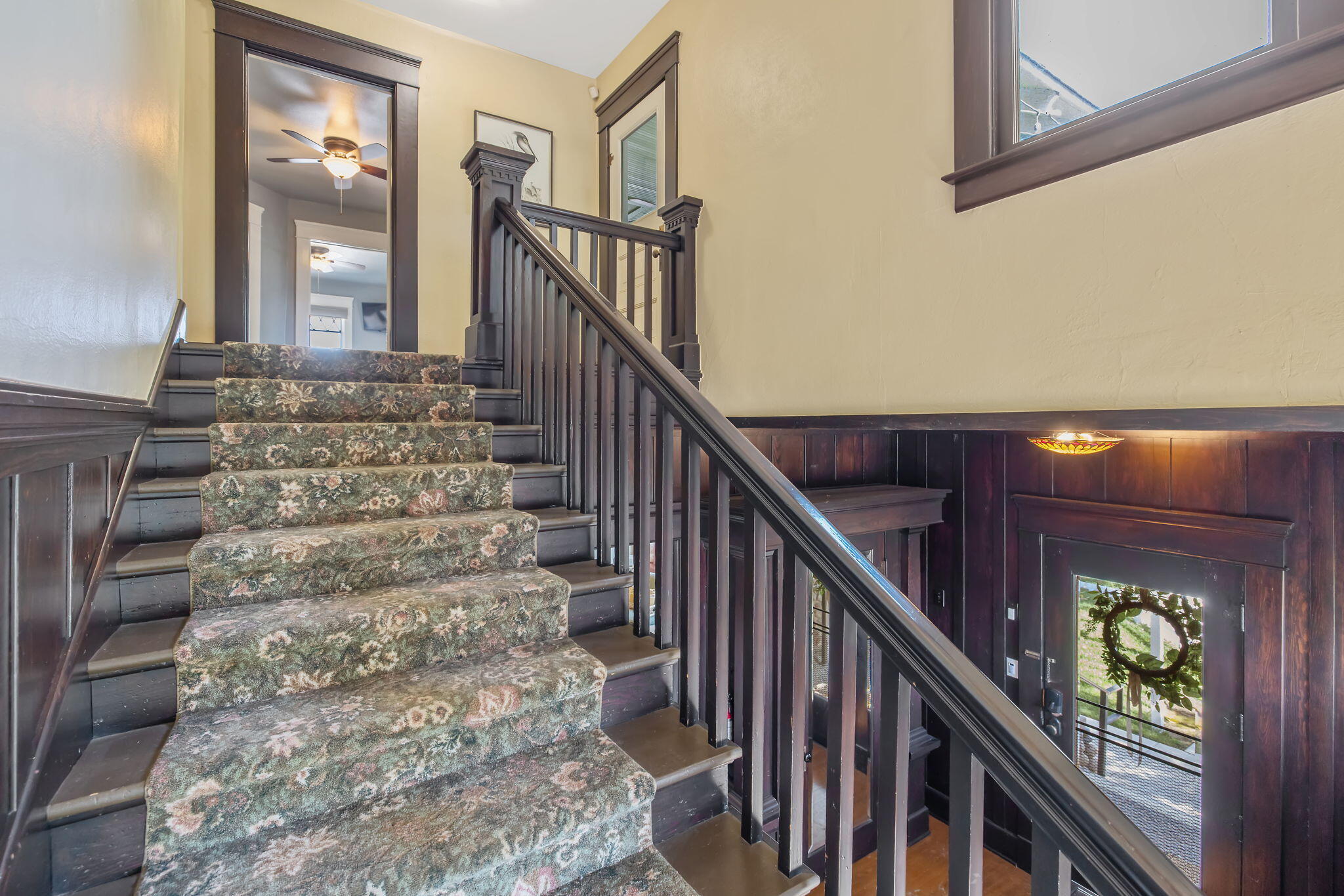 224 N E St, Exeter, CA 93221