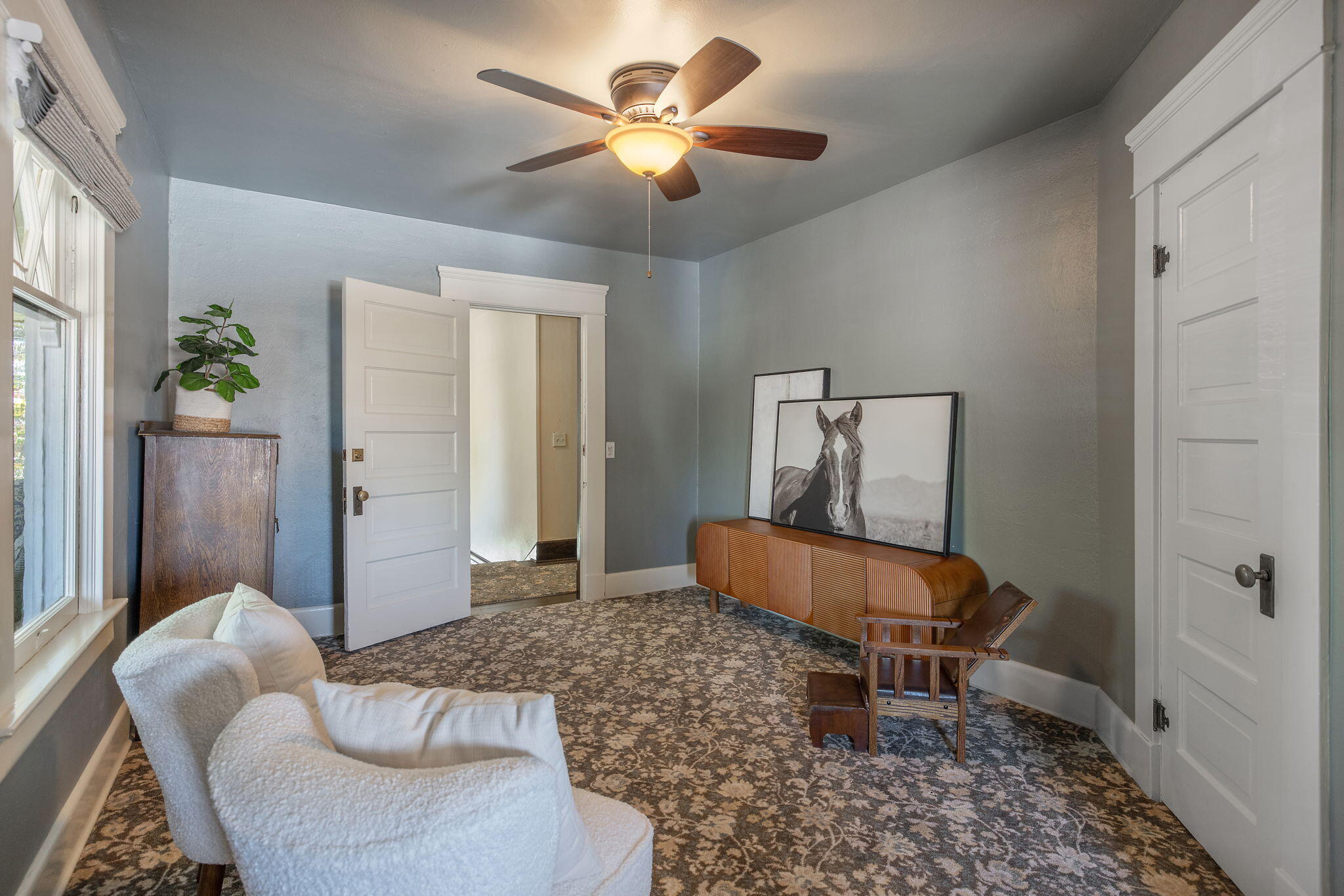 224 N E St, Exeter, CA 93221