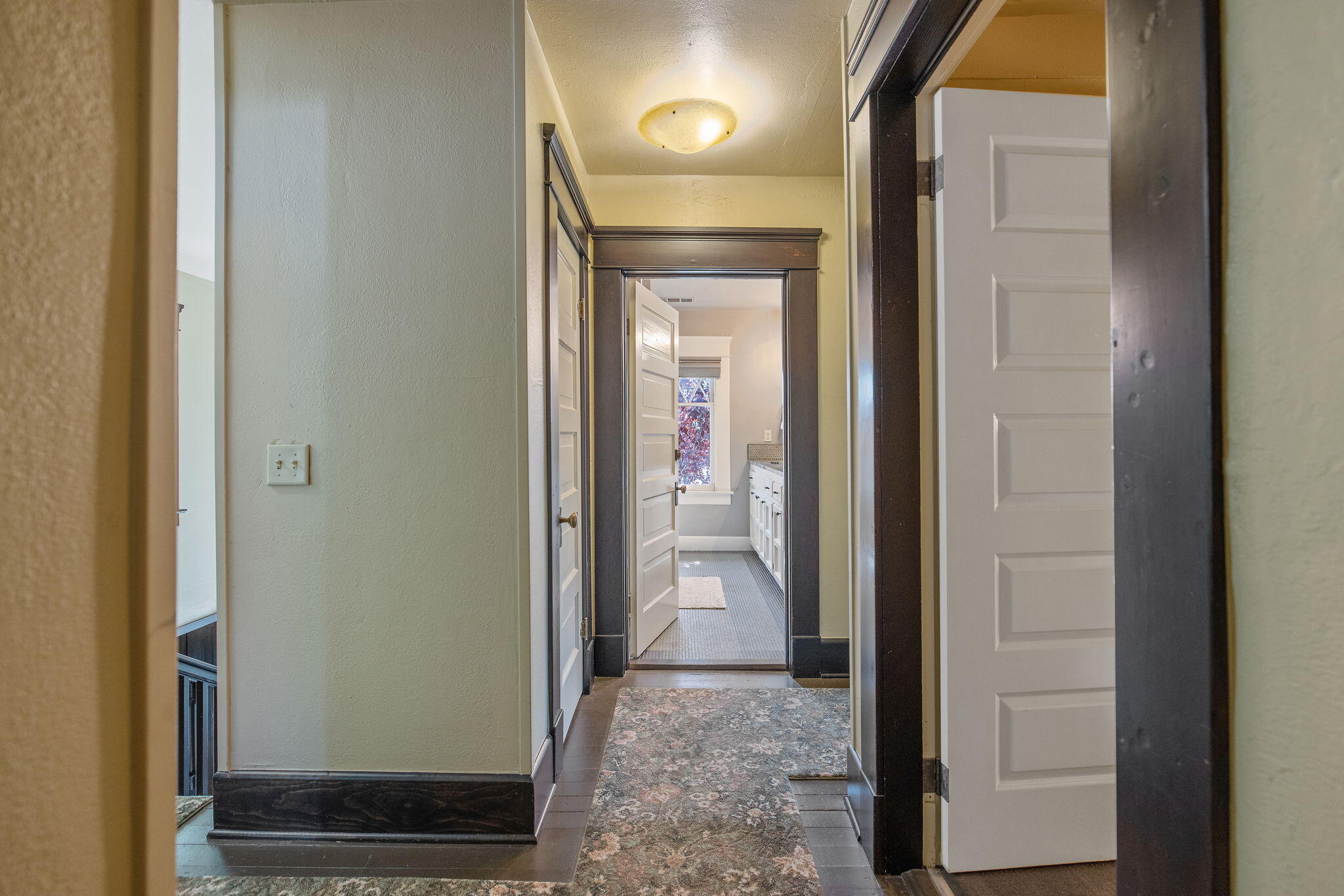 224 N E St, Exeter, CA 93221