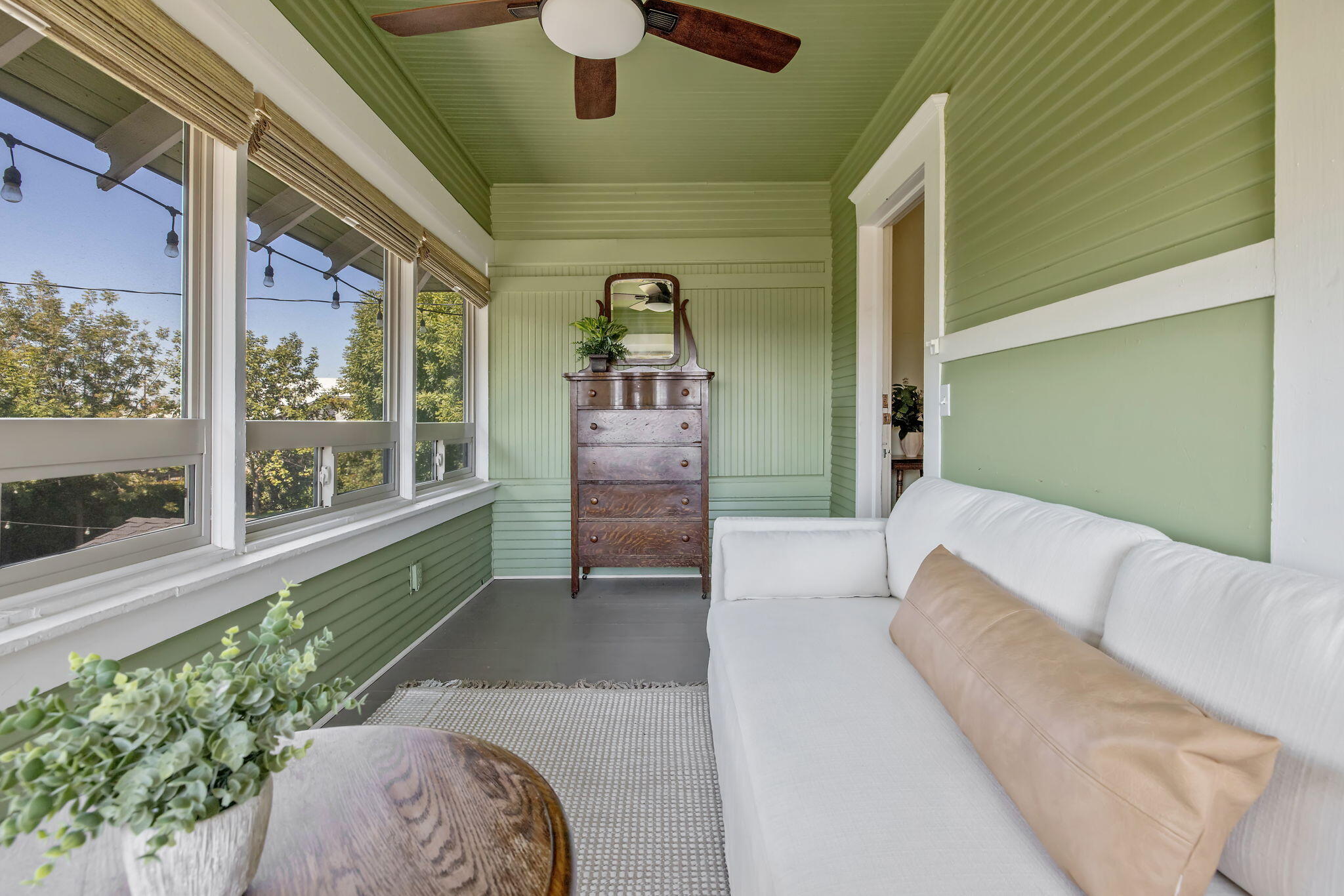 224 N E St, Exeter, CA 93221